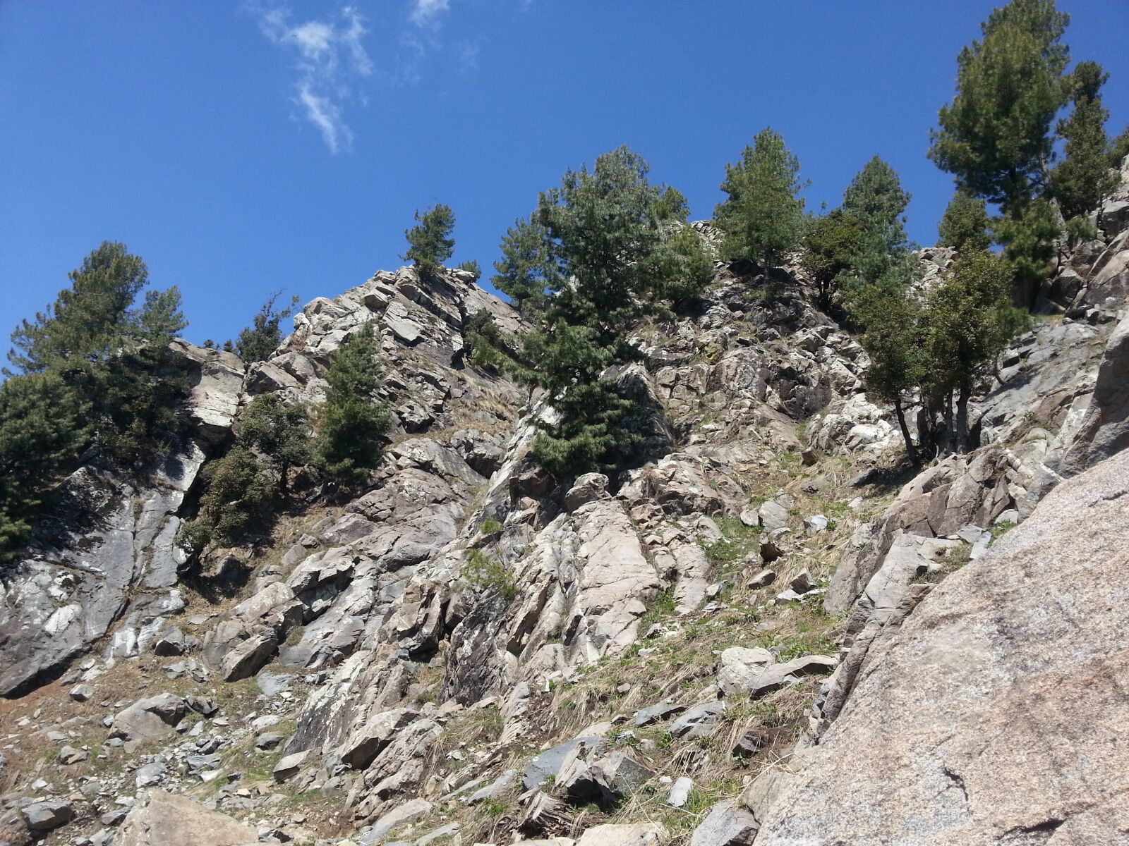 Samsung Galaxy S3 sample photo. Rock, hills, trees photography