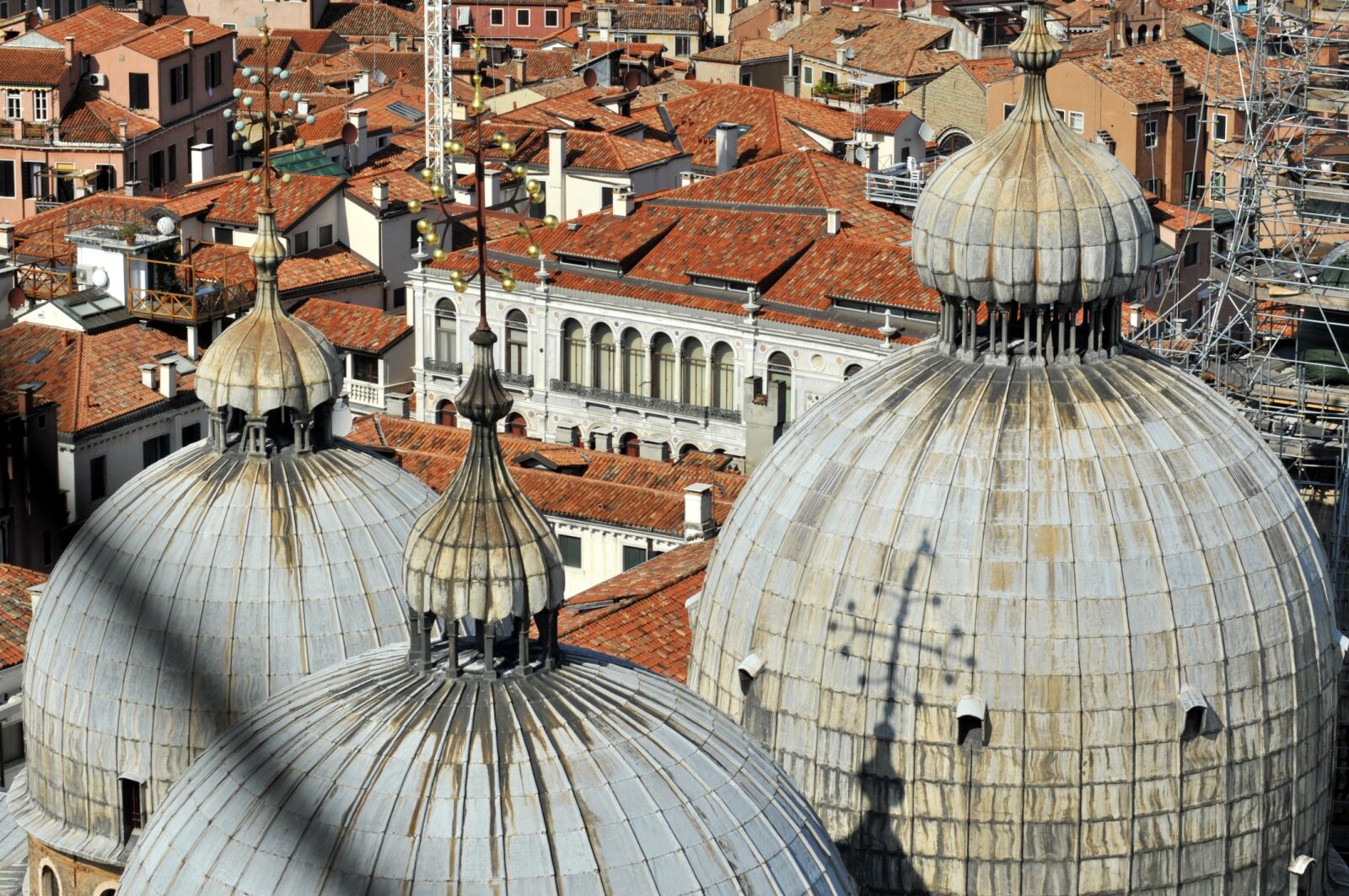 Nikon D300 sample photo. Italy, architecture, buildings photography