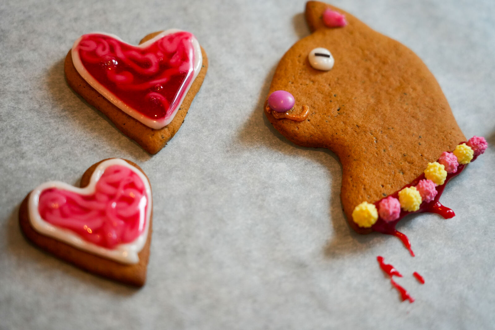 Sony a7 IV sample photo. Gingerbread murder photography