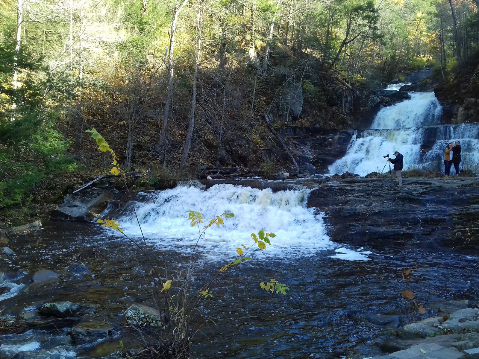 Samsung Galaxy J3(2016) sample photo. Kent falls, waterfall, travel photography