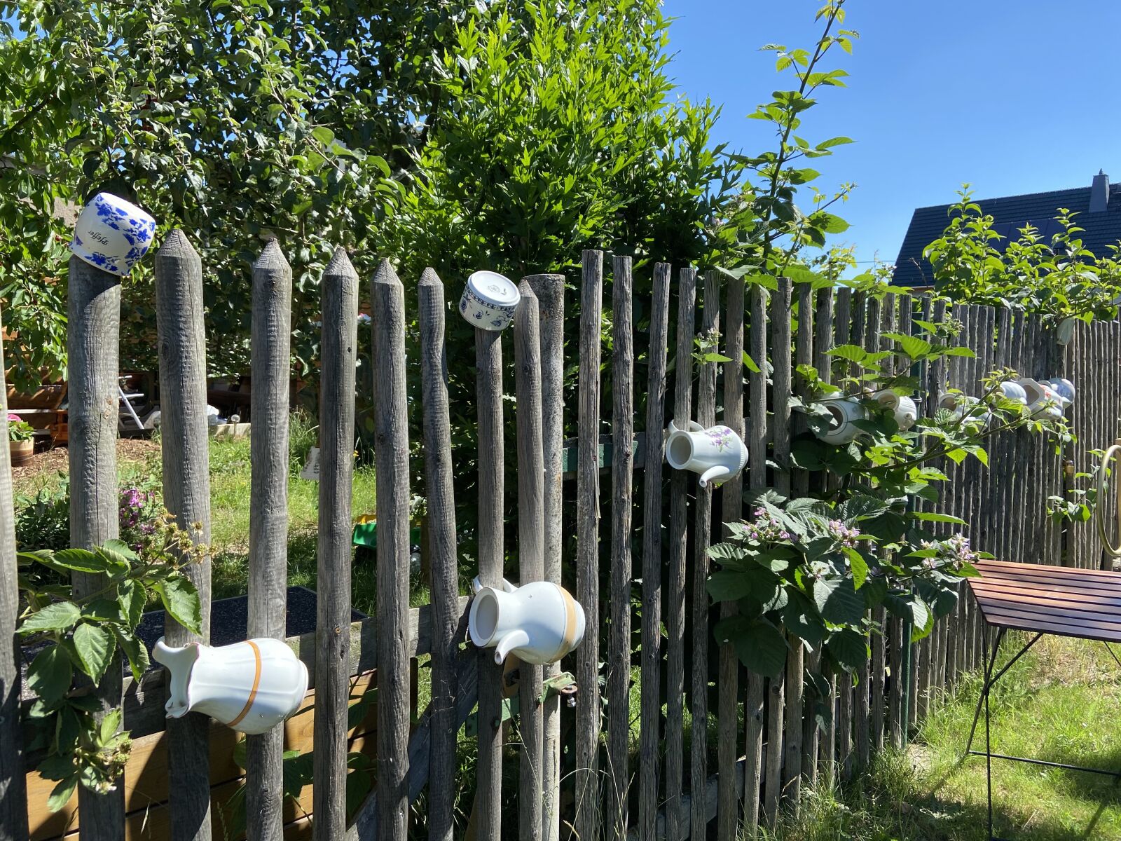 Apple iPhone 11 sample photo. Garden fence, deco, garden photography