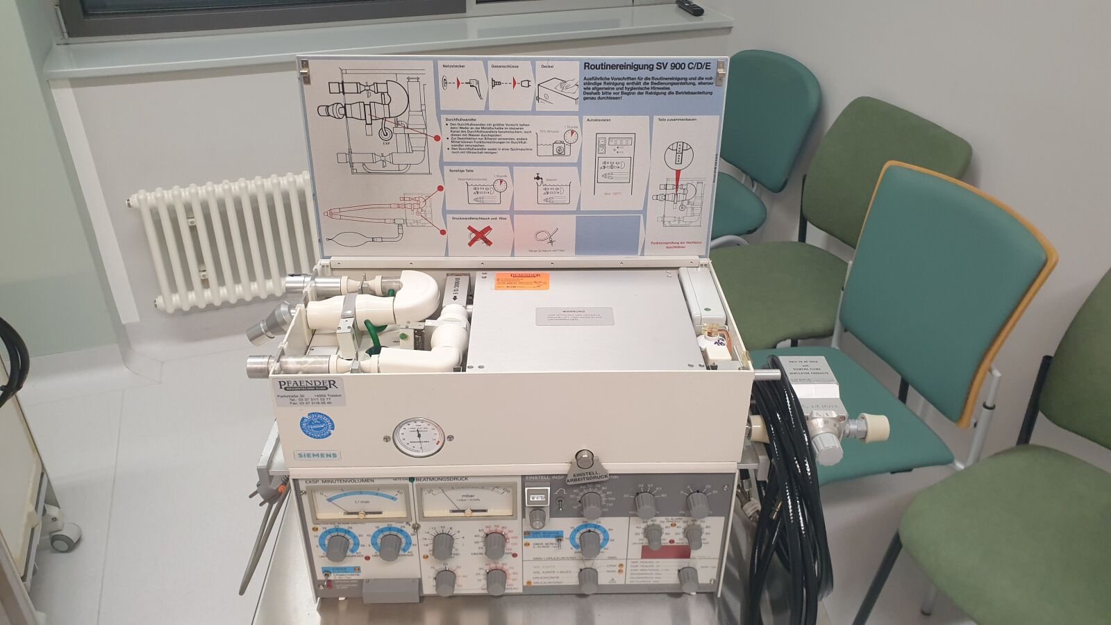 Samsung Galaxy S9 sample photo. Artificial respiration, respirator, servo photography