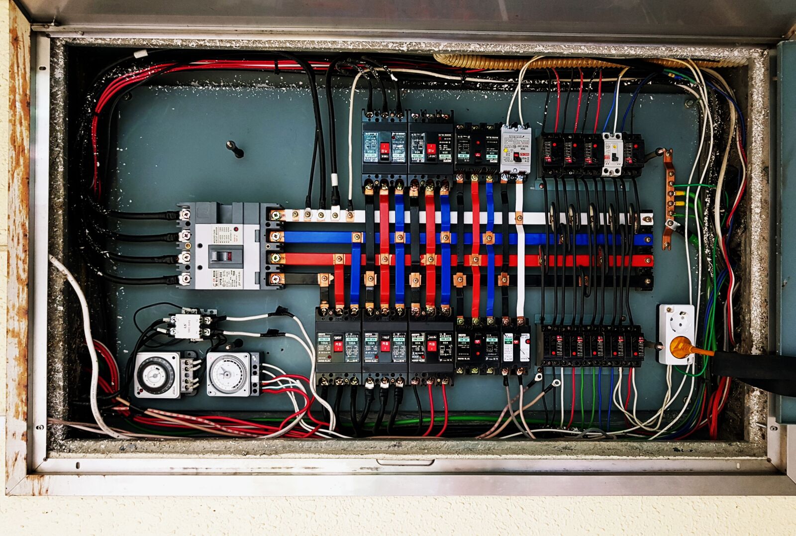 Samsung Galaxy S7 Edge sample photo. Electric, frontline, distribution board photography