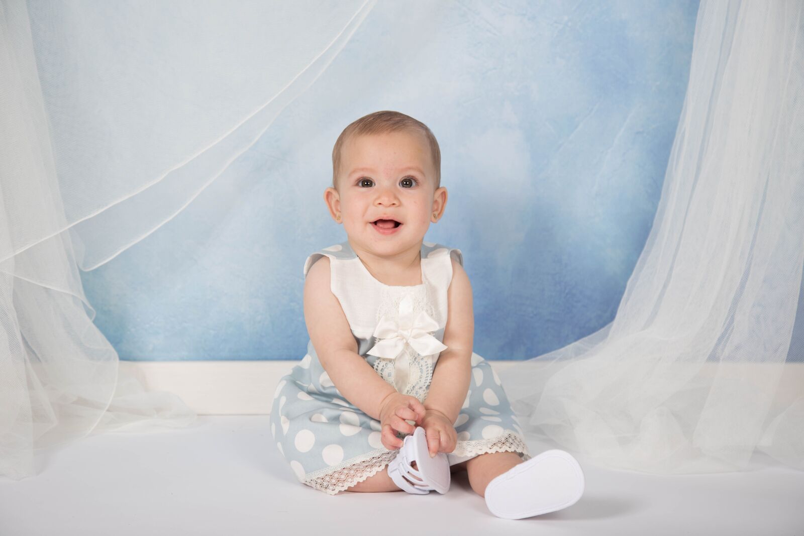 Canon EOS 6D + Canon EF 24-105mm F4L IS USM sample photo. Bebe, girl, cap photography