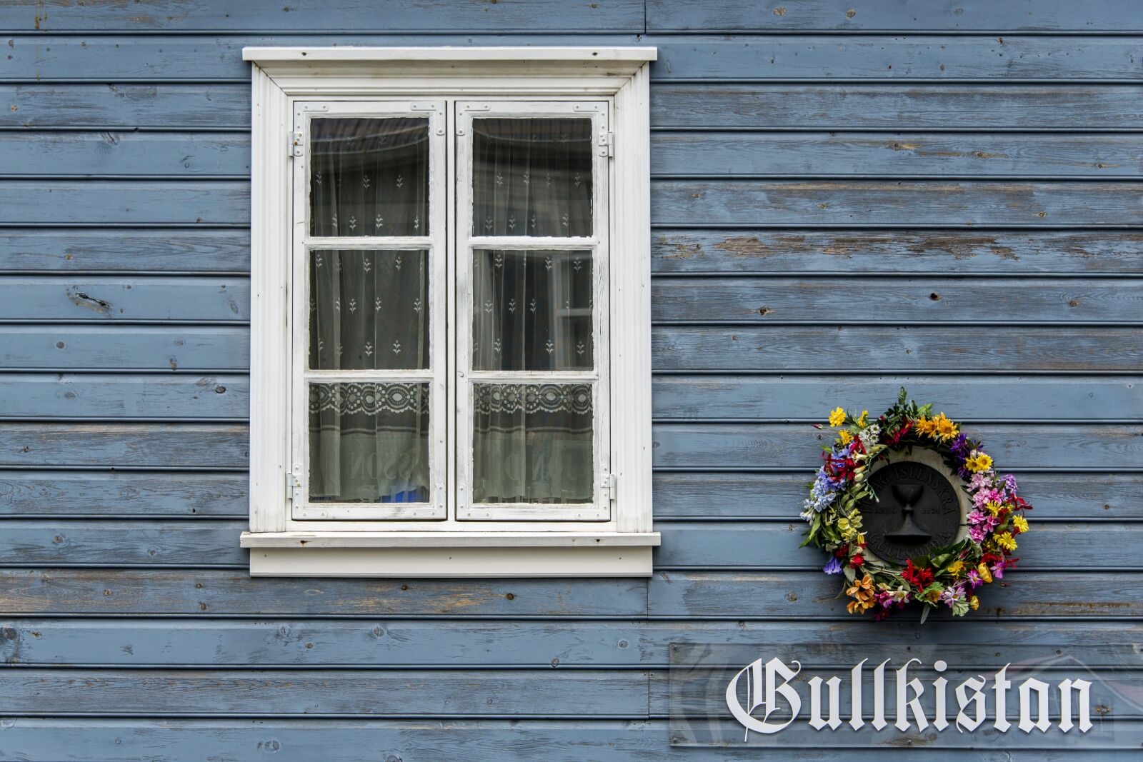 Nikon D610 sample photo. Facade, wood, architecture photography