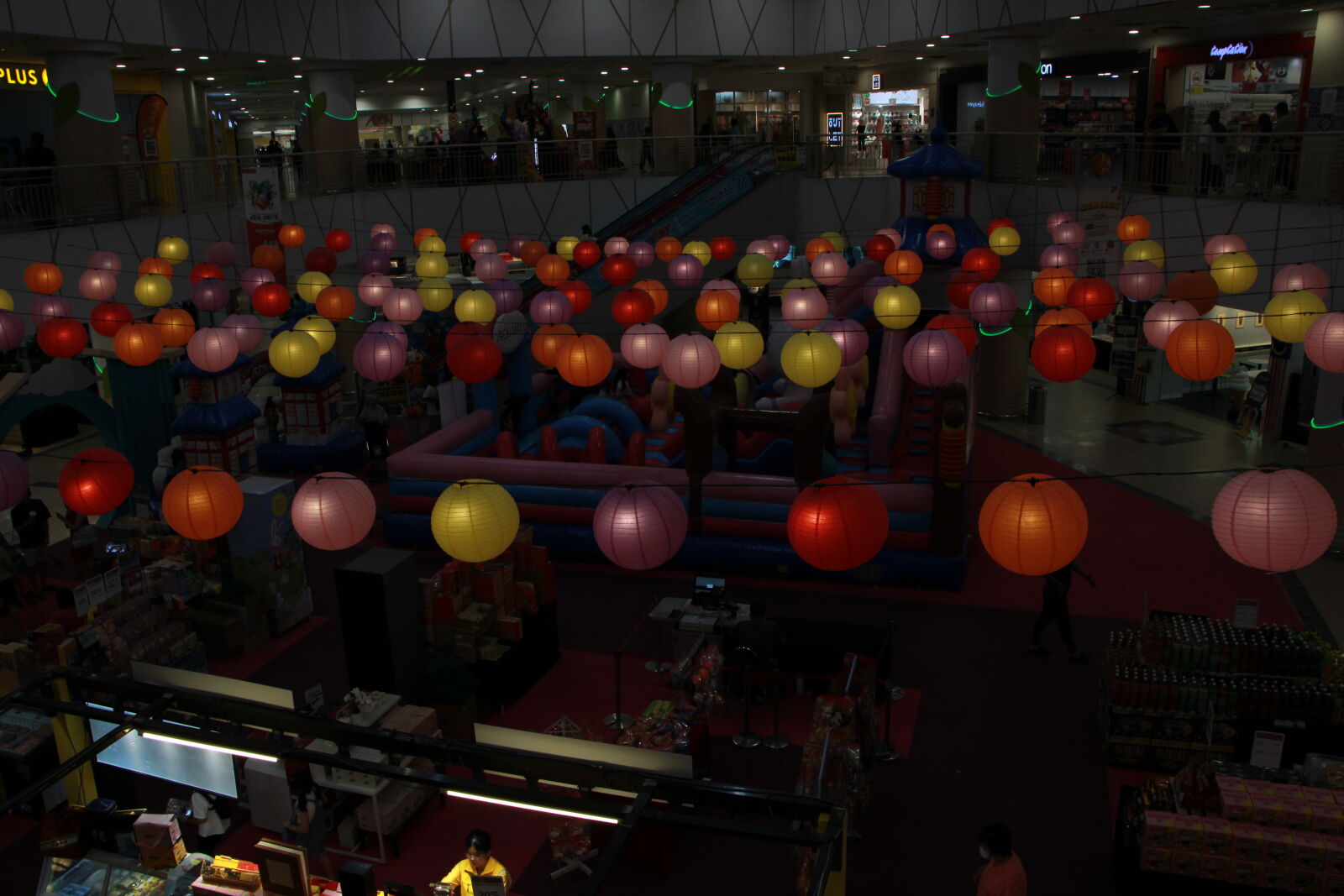 Canon EOS 600D (Rebel EOS T3i / EOS Kiss X5) sample photo. Lantern 4 photography