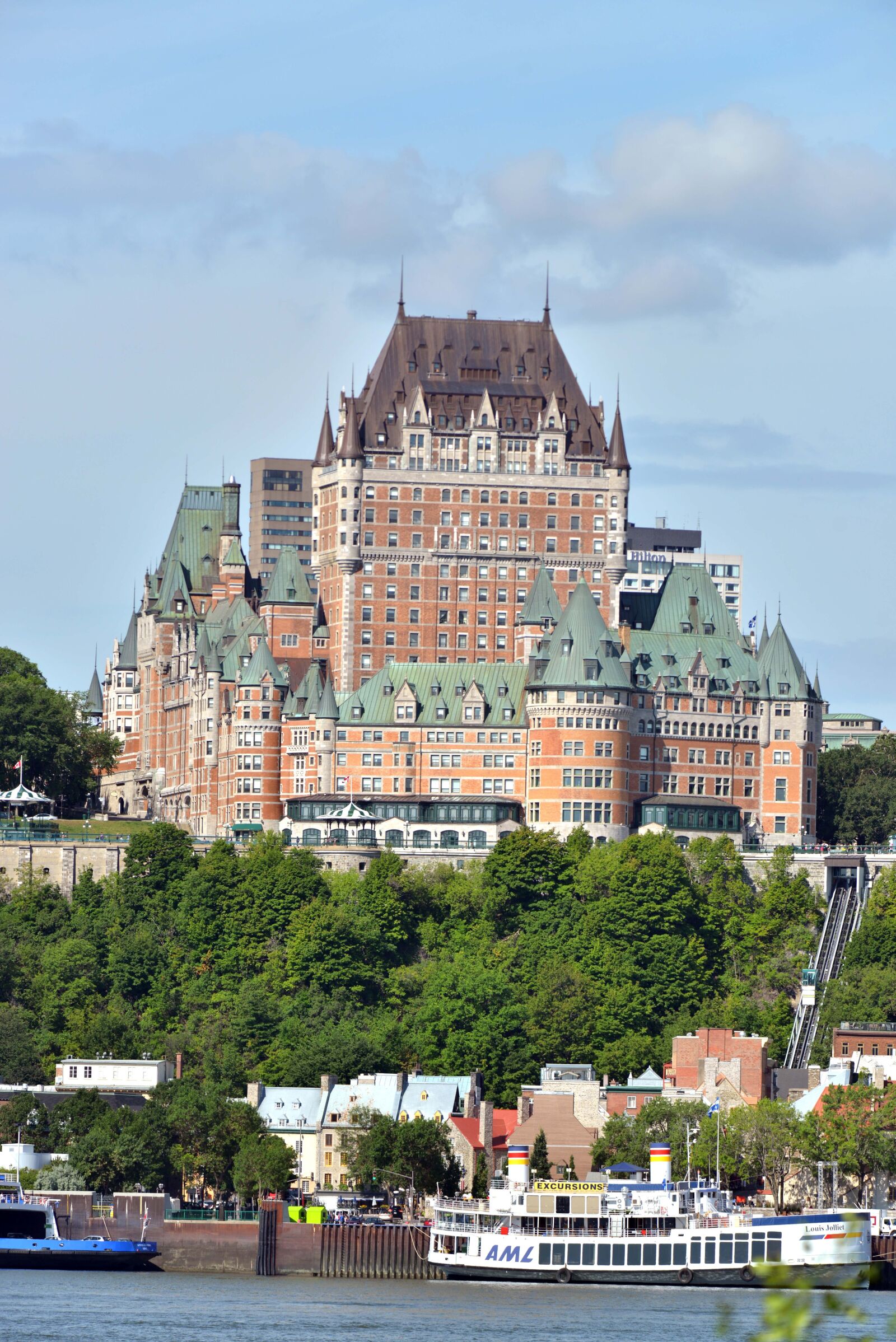 Nikon D800 sample photo. Québec, castle, boat photography