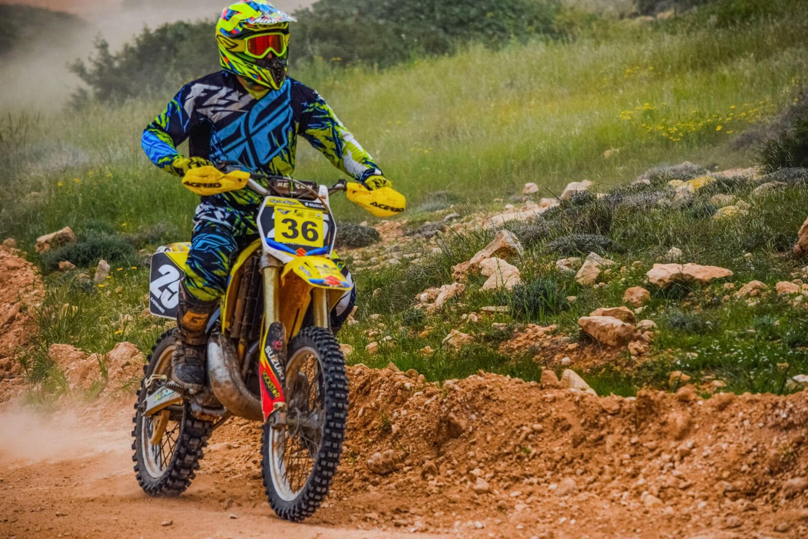 Nikon D3300 sample photo. Bike, soil, hurry photography