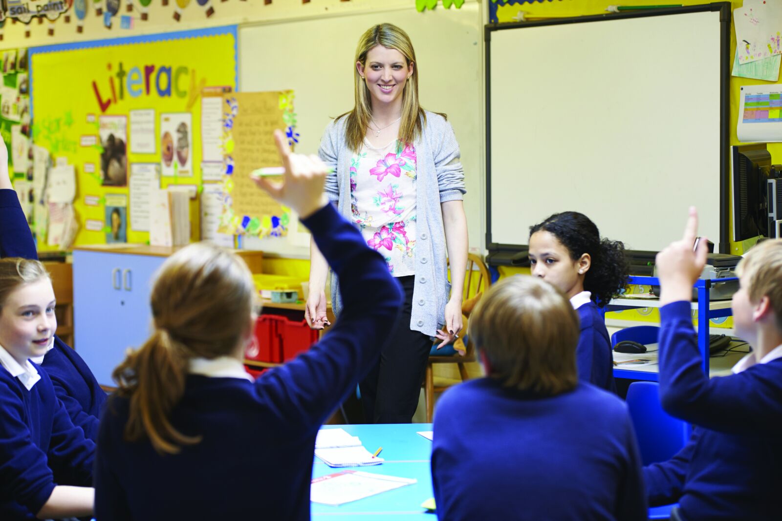 Canon EOS-1D X sample photo. Teacher, learning, school photography
