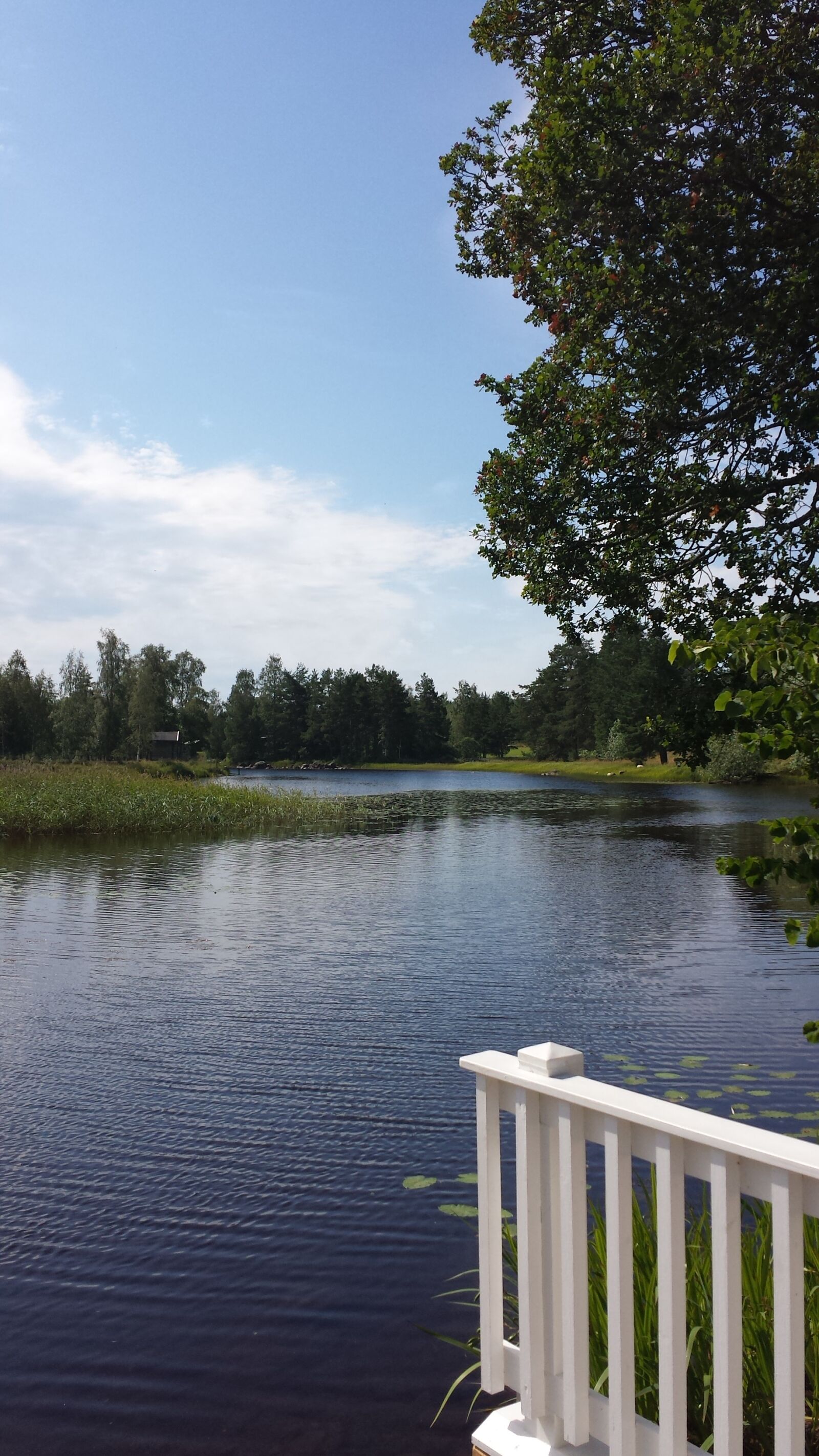Samsung Galaxy S4 sample photo. Sweden, lake, summer photography