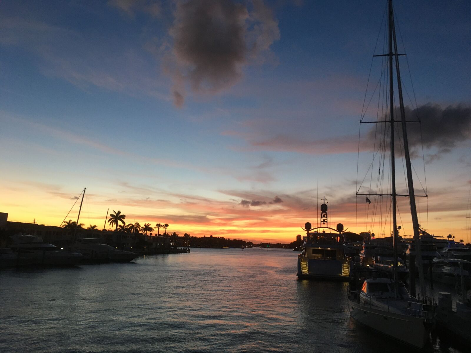 iPhone SE back camera 4.15mm f/2.2 sample photo. Fort lauderdale, sailboat, florida photography