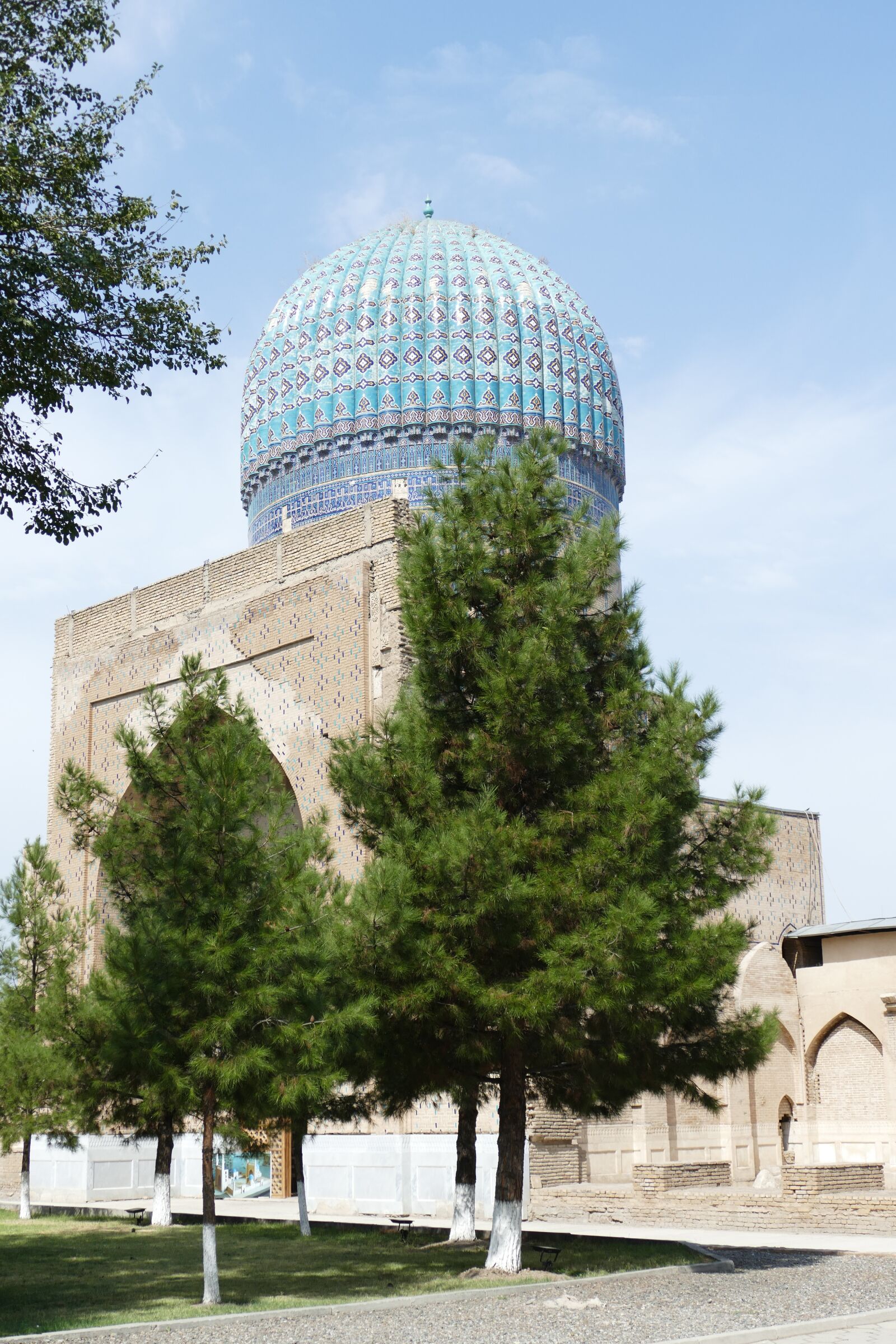Panasonic Lumix DMC-FZ1000 sample photo. Samarkand, mosque, bibi khanum photography
