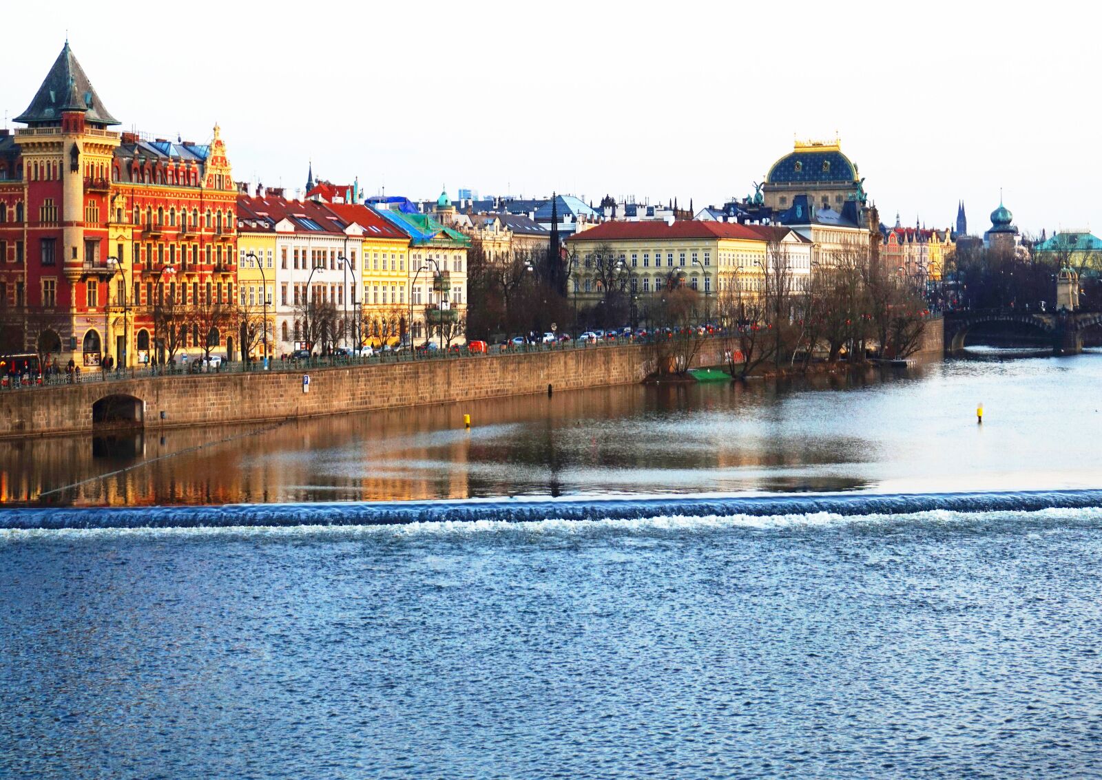 Sony Alpha a5000 (ILCE 5000) sample photo. River, prague, czechia photography