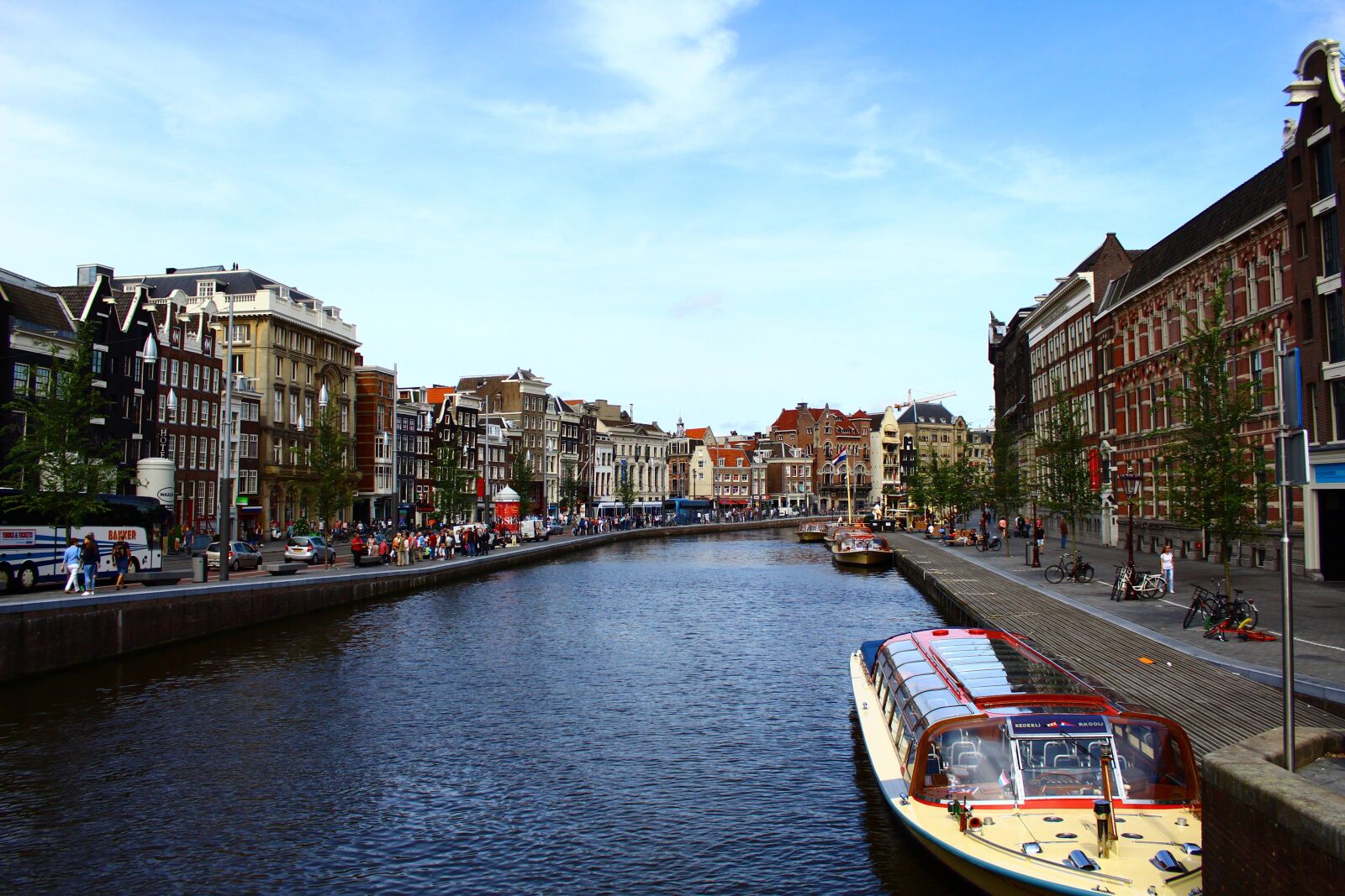 Canon EOS 1300D (EOS Rebel T6 / EOS Kiss X80) sample photo. Amsterdam, city, netherlands photography
