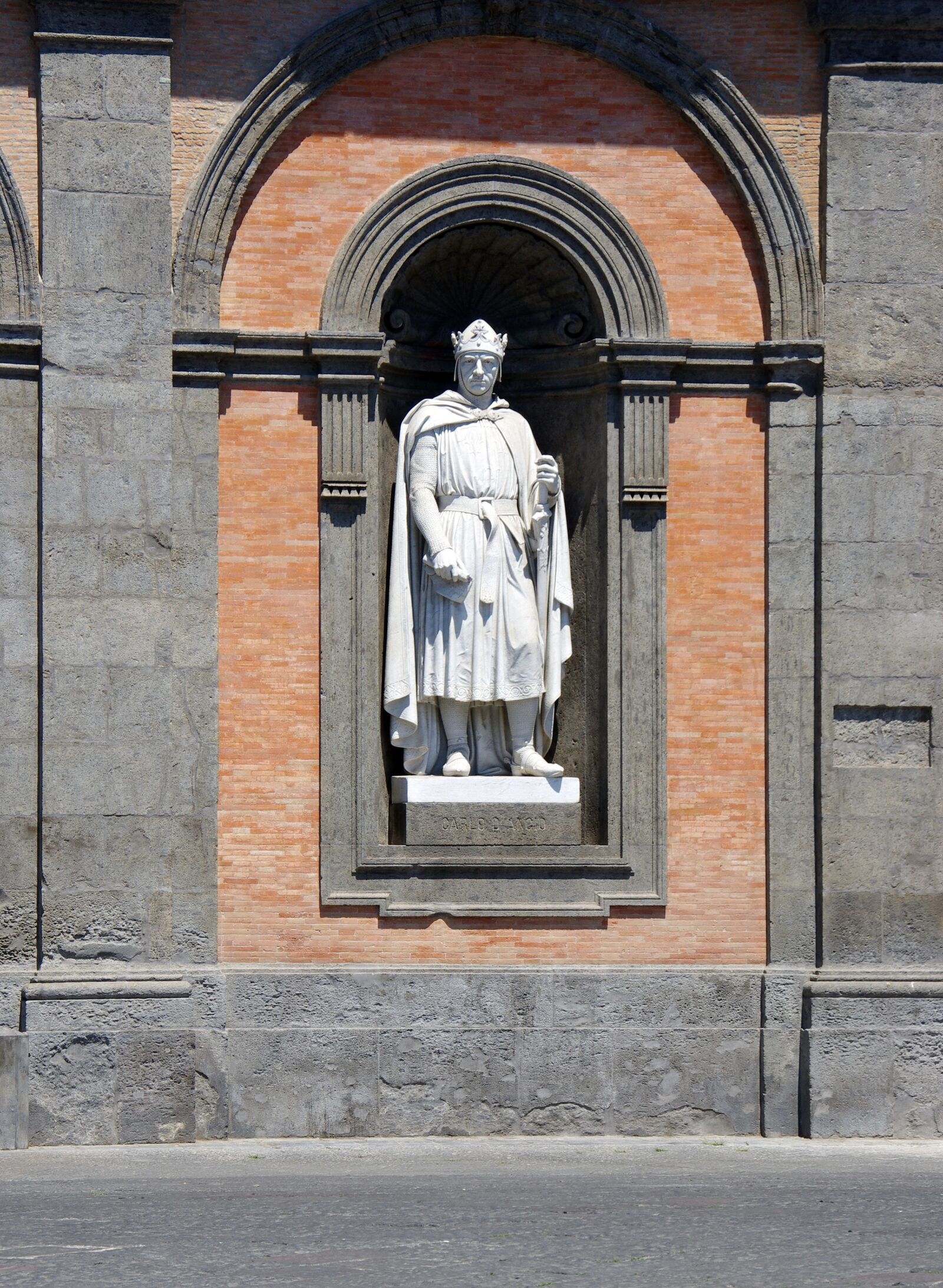 Pentax K-5 sample photo. Italy, naples, piazza plebiscito photography