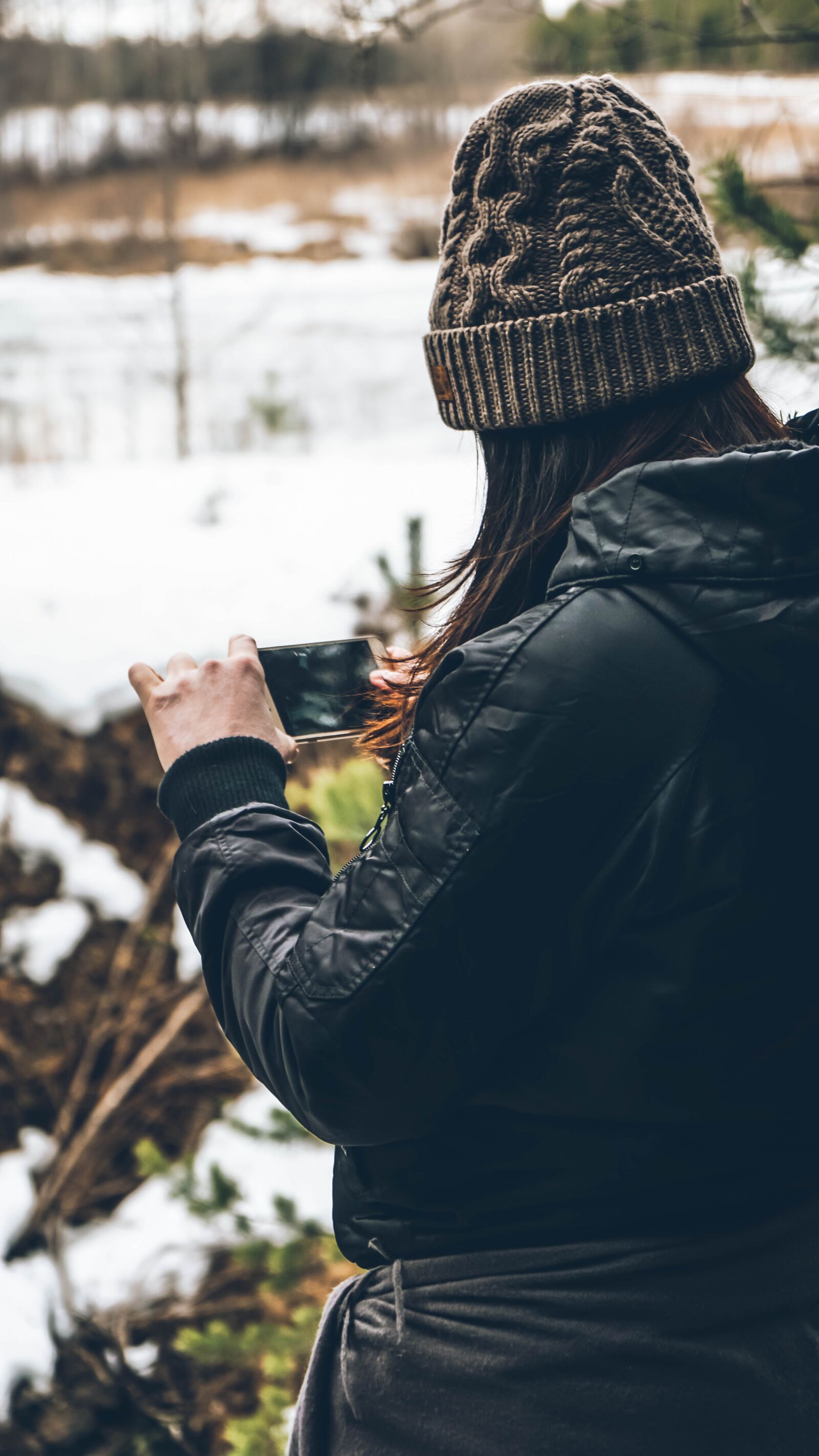 Sony a6000 + Sony Vario-Tessar T* E 16-70mm F4 ZA OSS sample photo. Girl, nature, spring photography