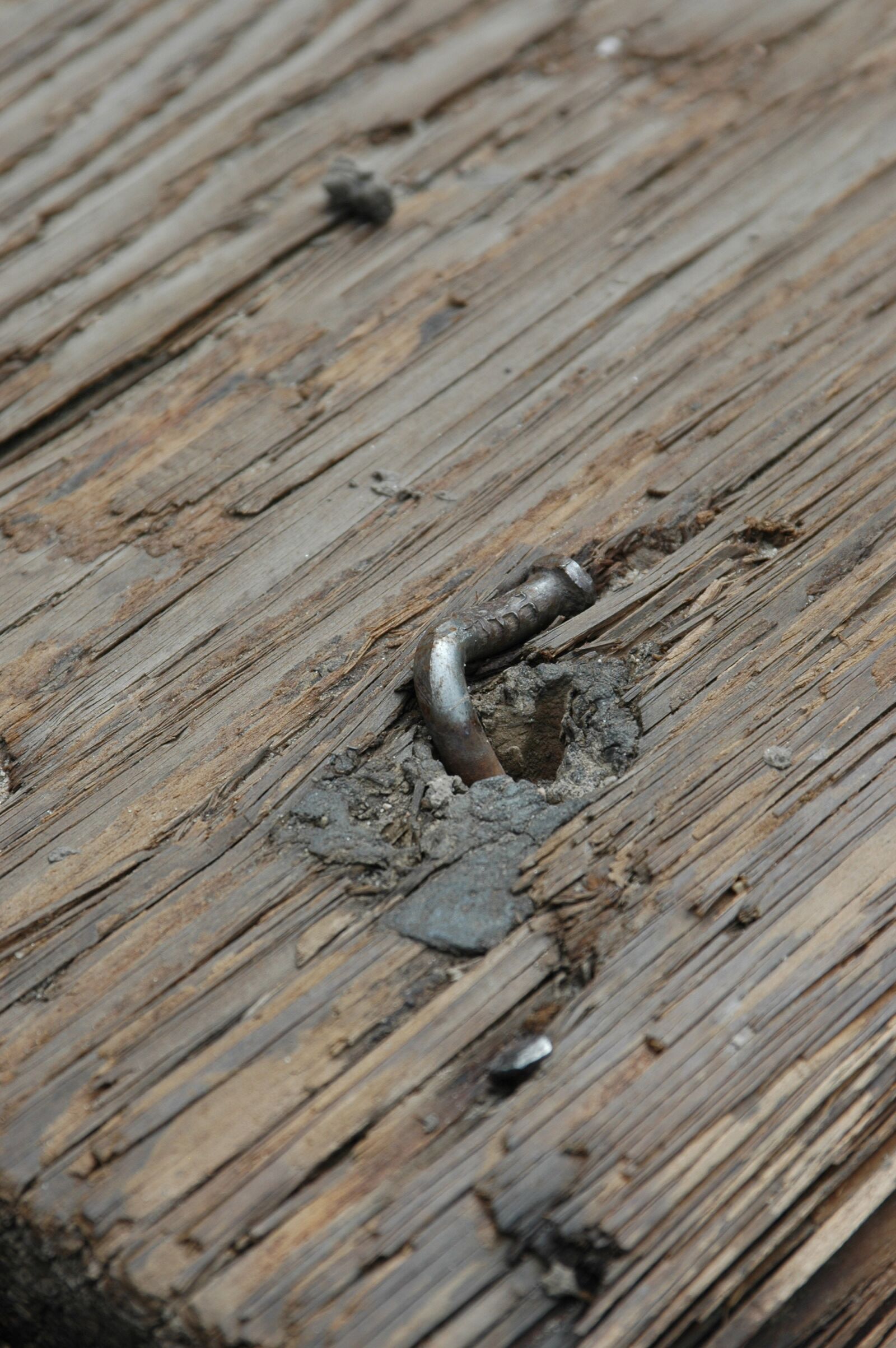 Nikon D70 sample photo. Wood, desktop, old photography