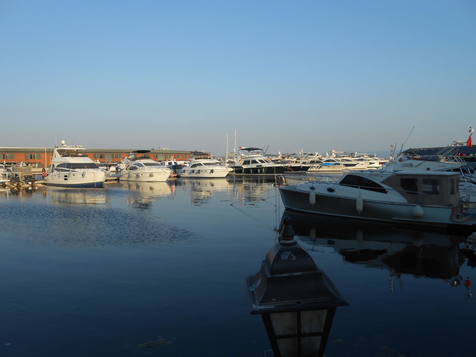 Nikon COOLPIX S2700 sample photo