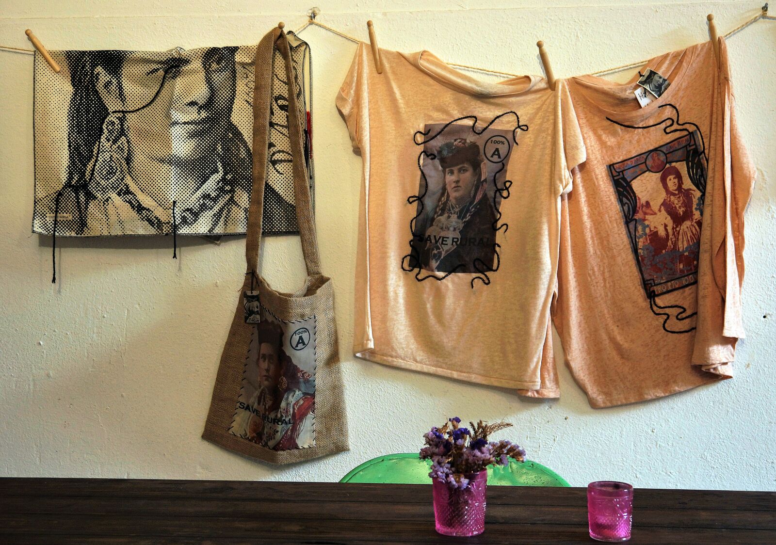 Sony Alpha NEX-7 sample photo. Shopping, t shirt, ladies photography