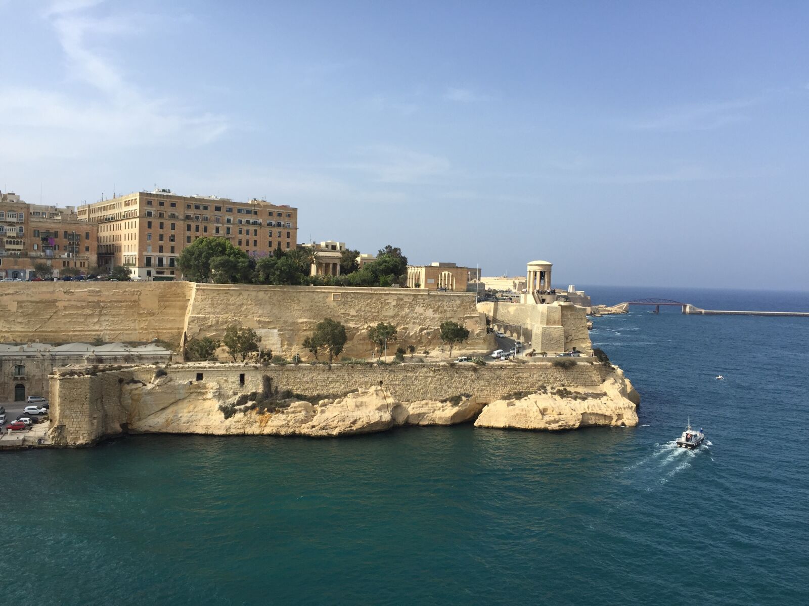 iPhone 6 back camera 4.15mm f/2.2 sample photo. Malta, mediterranean, historic photography