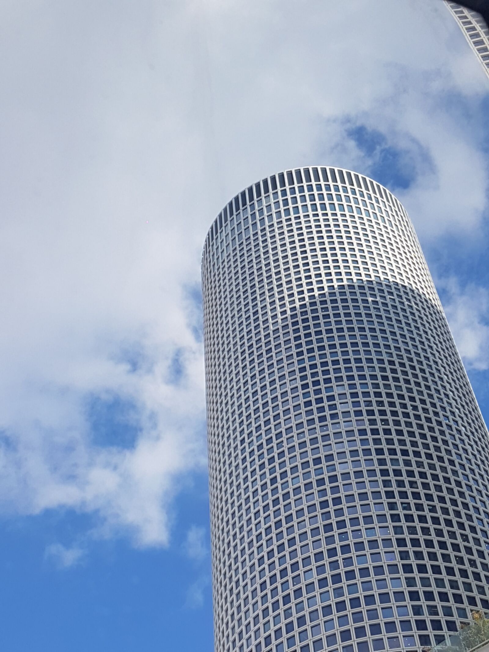 Samsung Galaxy S7 sample photo. Tower, city, cityscape photography