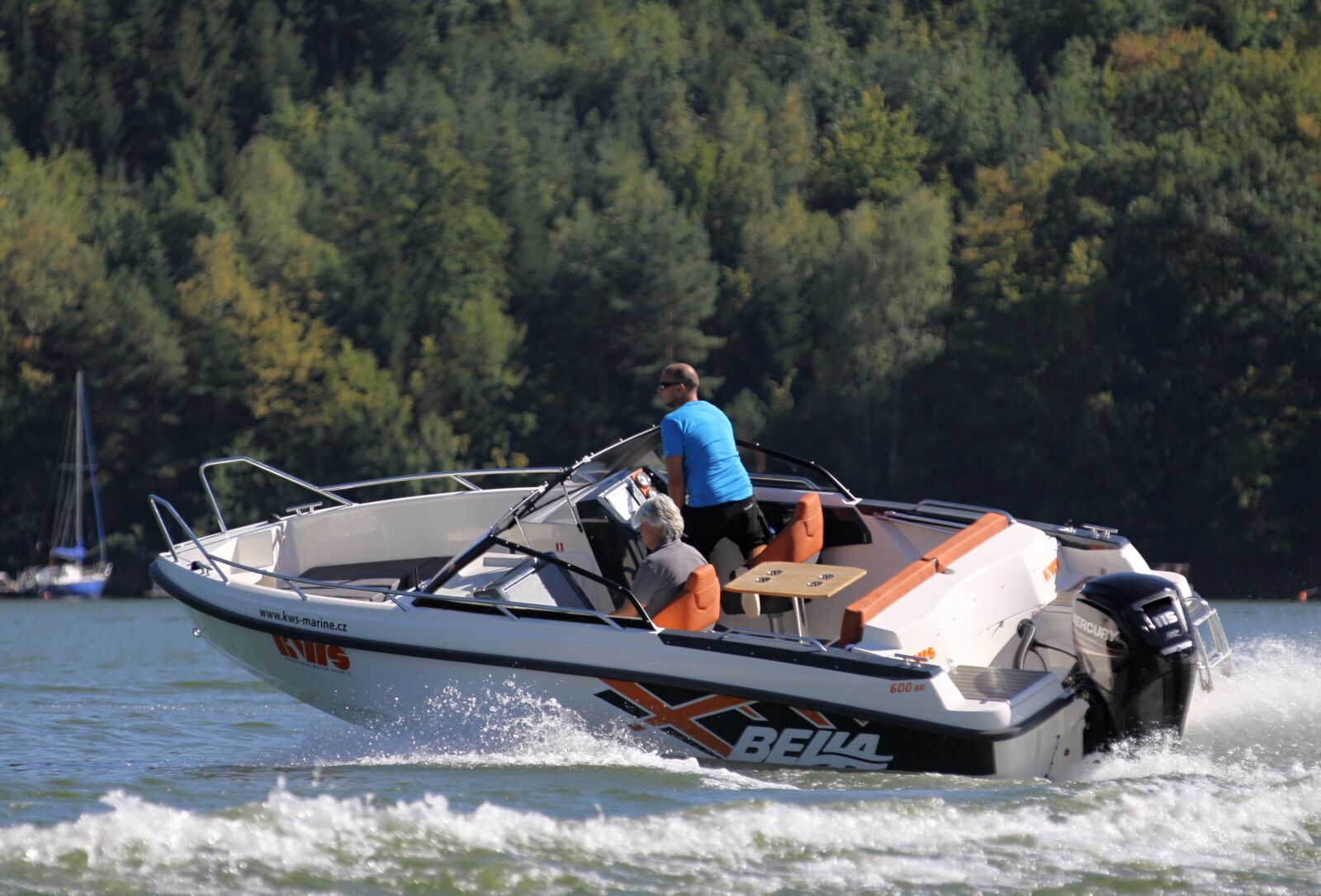 Canon EOS 50D sample photo. Bella 600 br, motorboat, kws photography