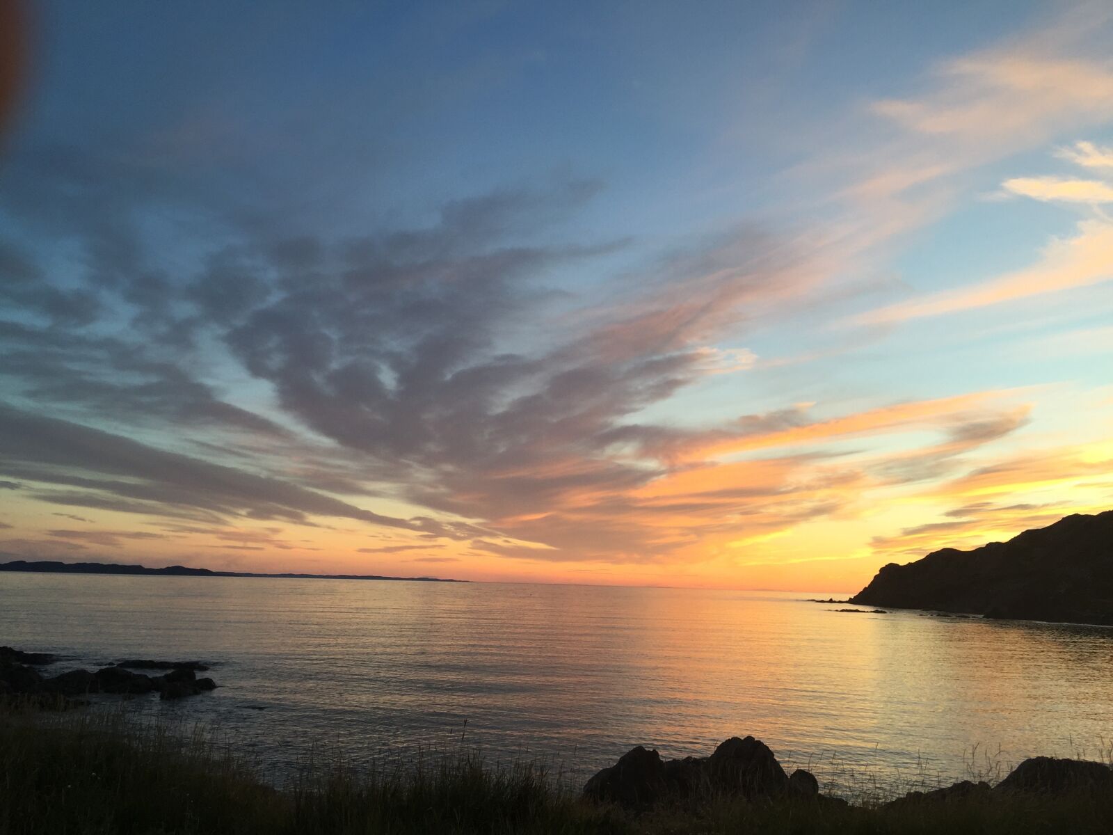 iPhone 6 back camera 4.15mm f/2.2 sample photo. Sunset, colours, sky photography