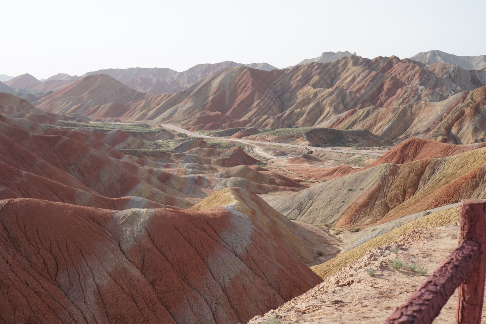 Sony a6000 + Sony E 35mm F1.8 OSS sample photo. Zhangye, early in the photography