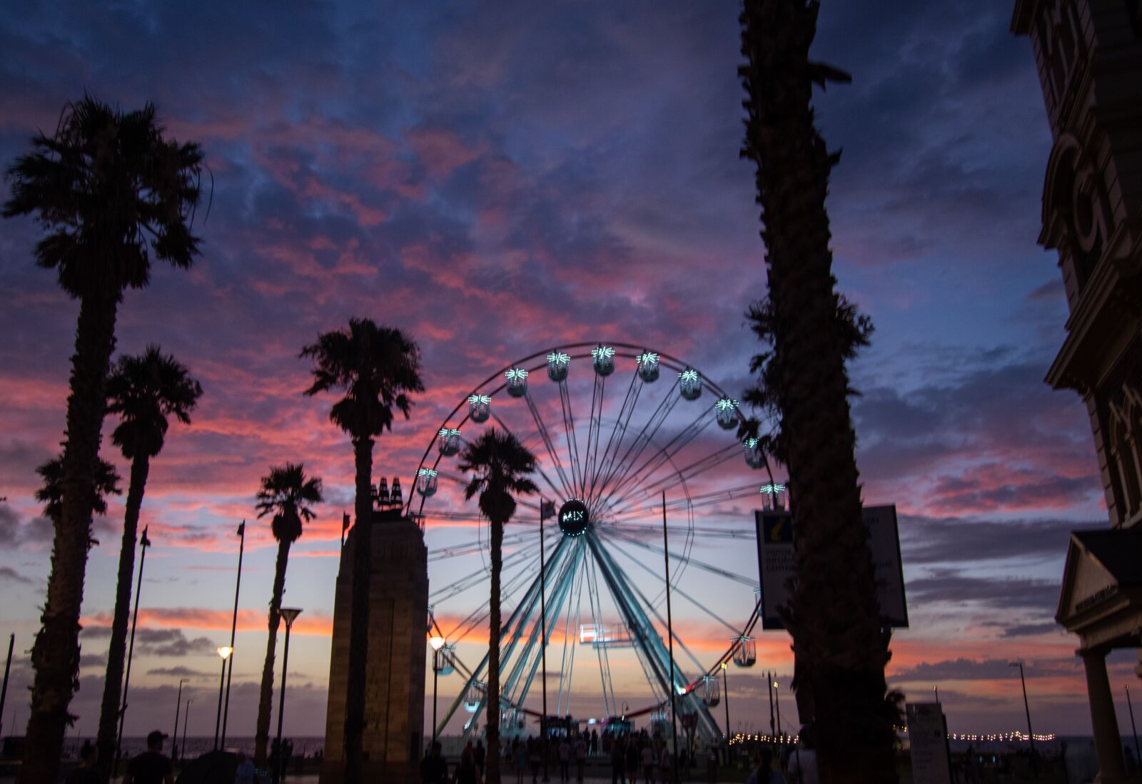 Nikon D5600 sample photo. Sunset, ferris wheel, sky photography