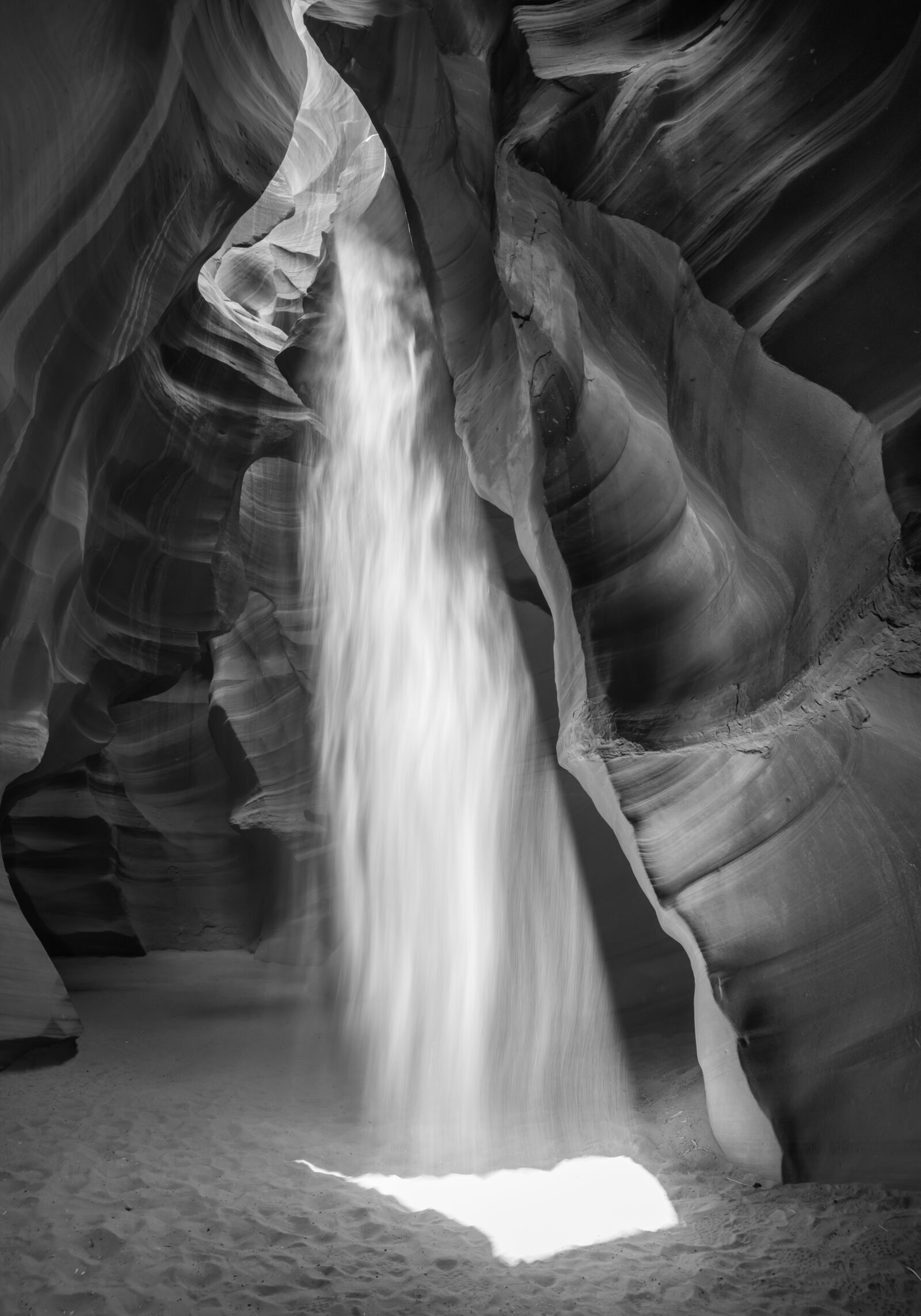Nikon D800E sample photo. Slot canyon, black and photography
