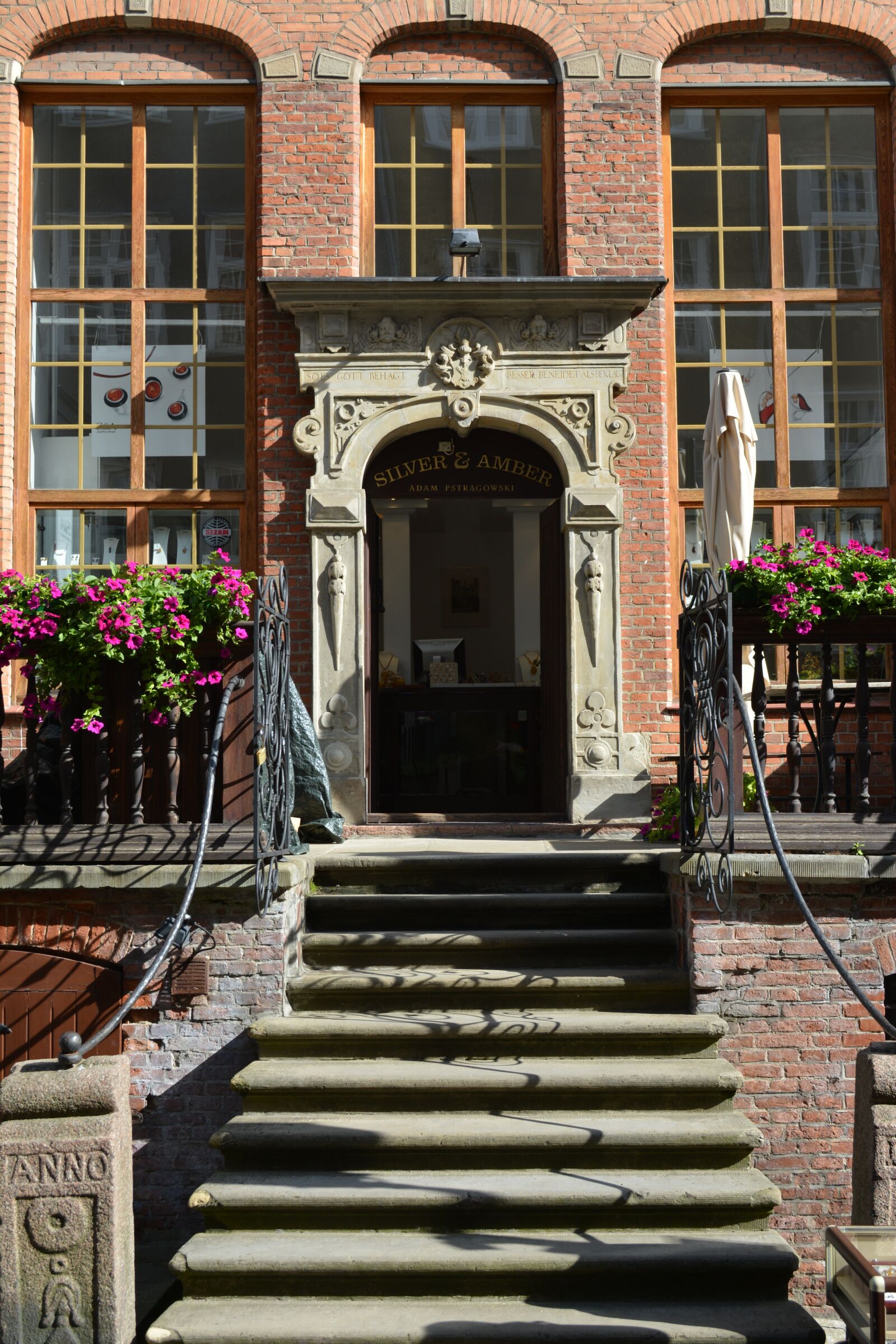 Nikon D5200 sample photo. Gda sk, poland, house photography