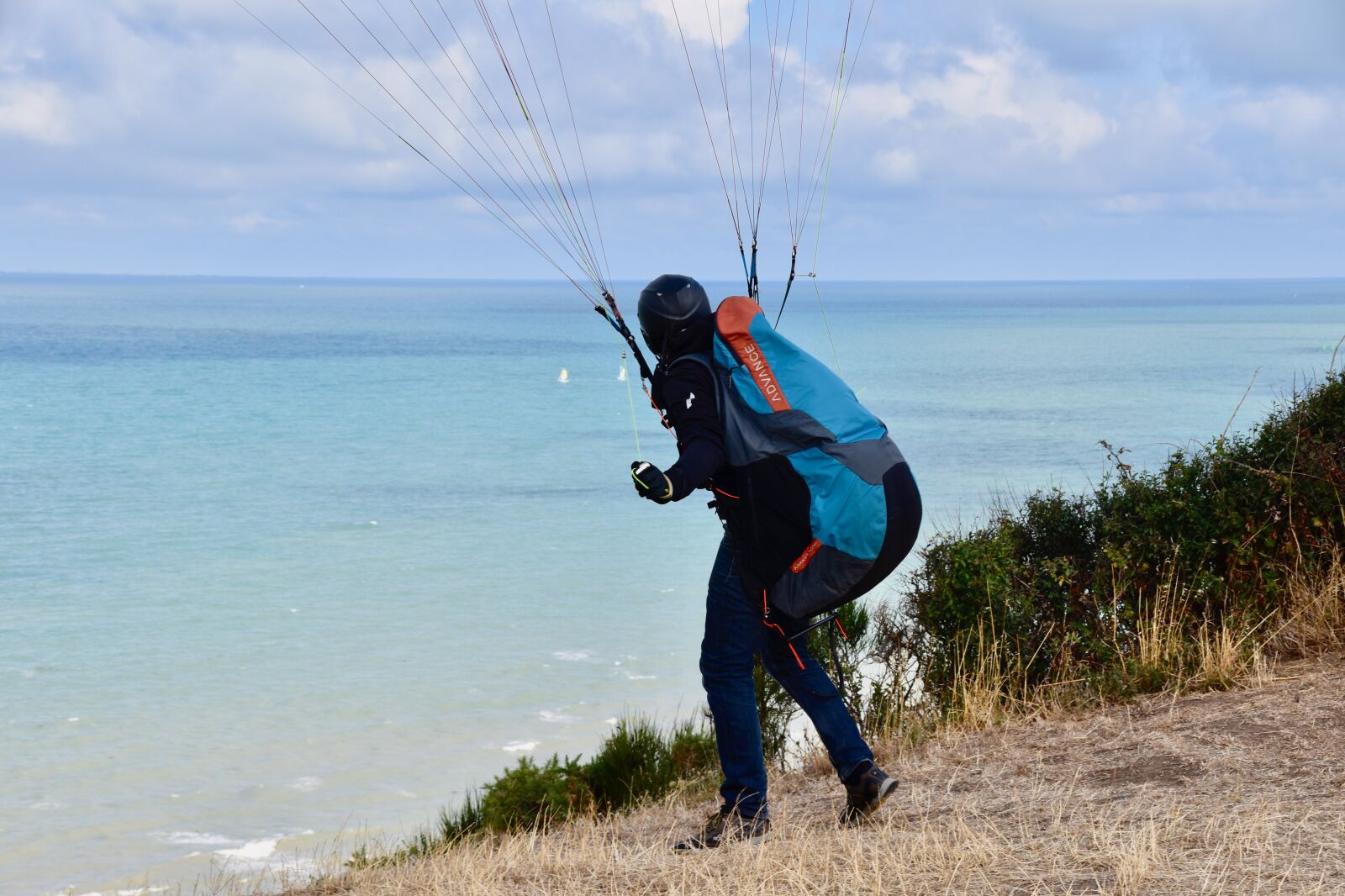 Nikon D5600 sample photo. Paragliding, paraglider, to prepare photography