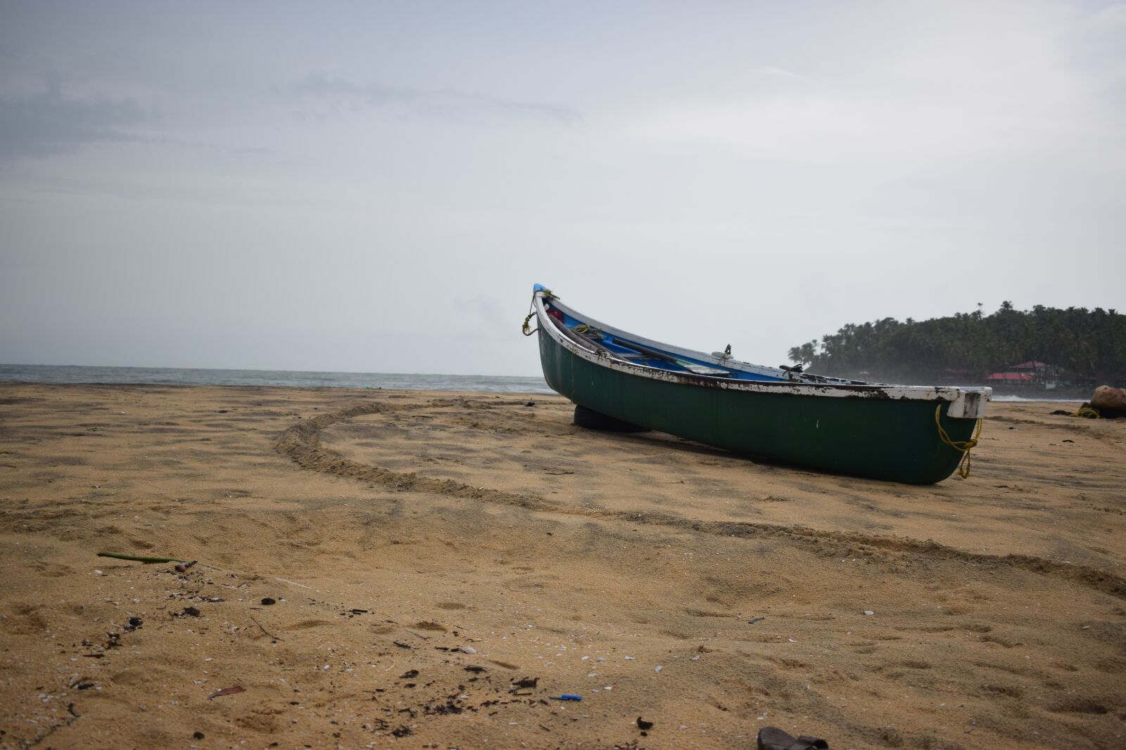 Nikon D3300 sample photo. Boat, sea, beach photography