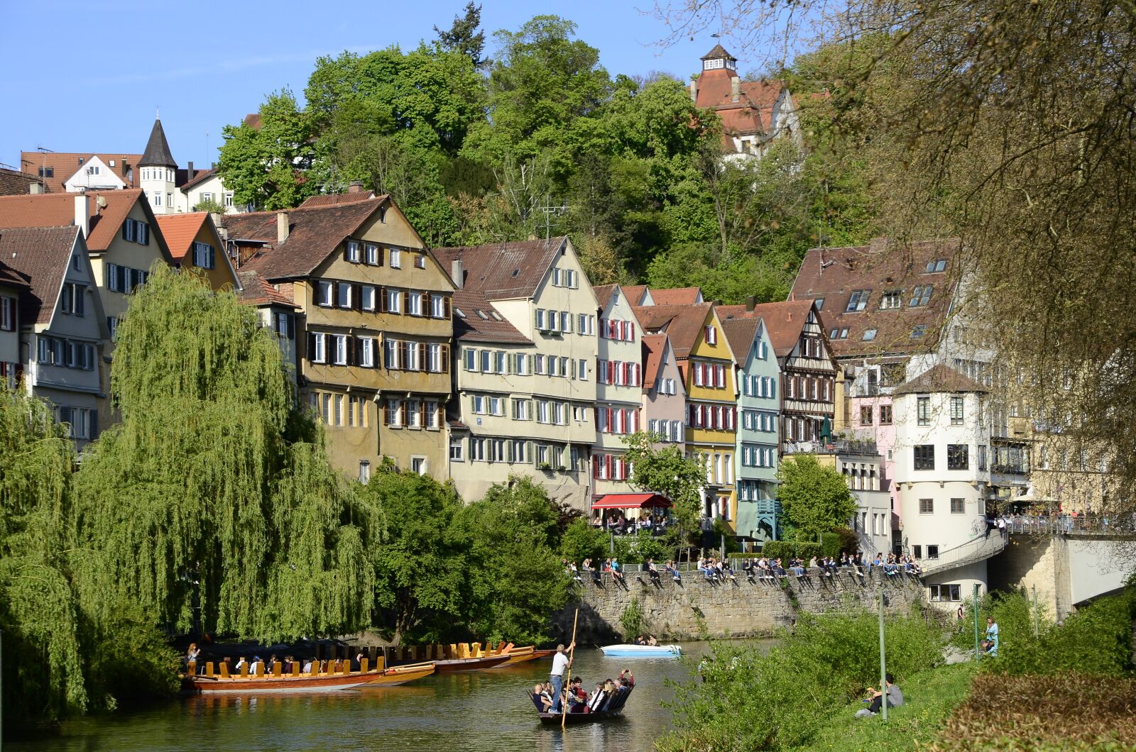 Nikon D7000 sample photo. Tübingen, facade, truss photography