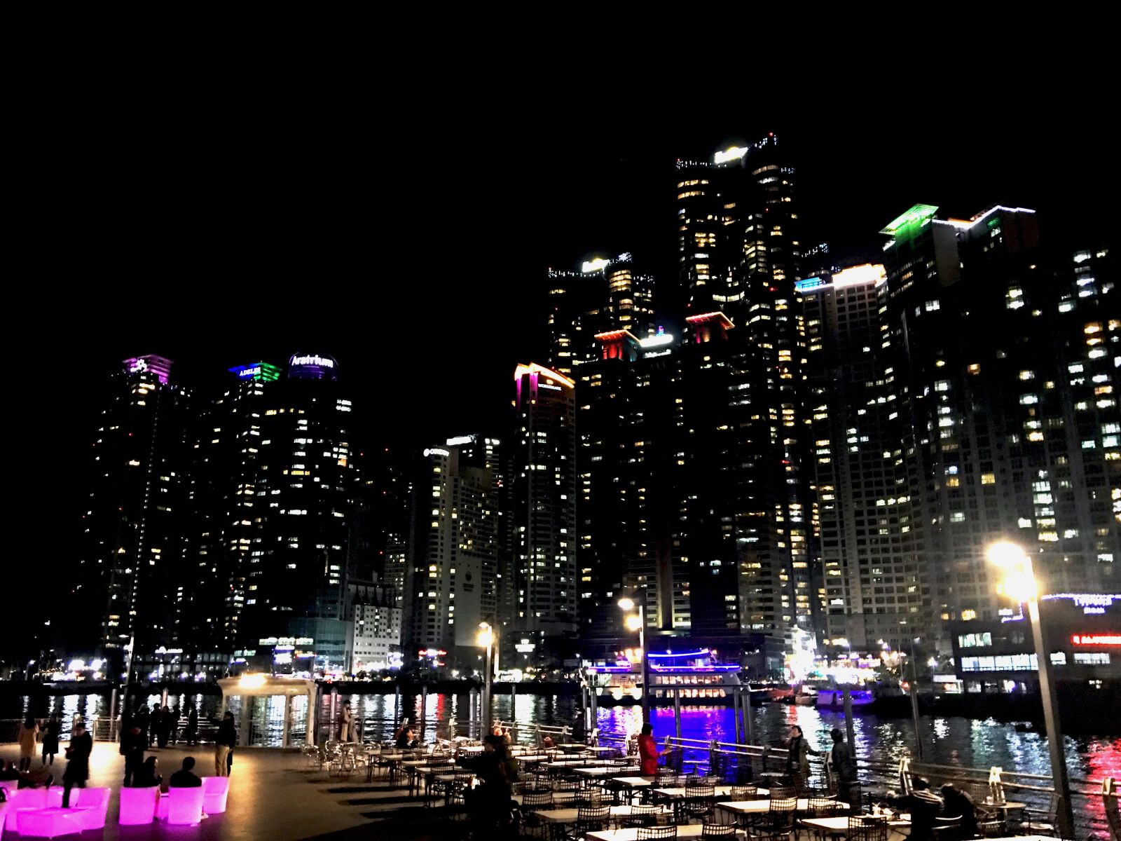 Apple iPhone 6s Plus sample photo. Night view, tabitha, the photography
