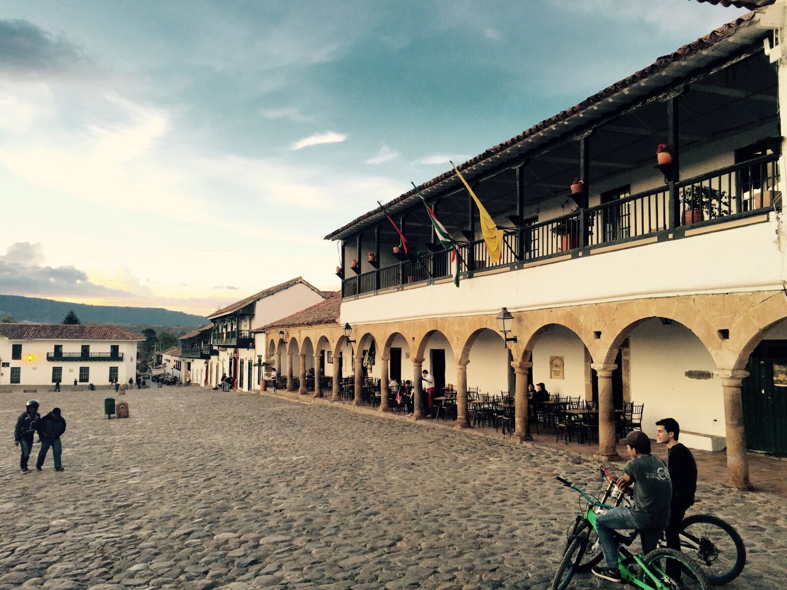 Apple iPhone 6 sample photo. Plaza, antigua, city photography