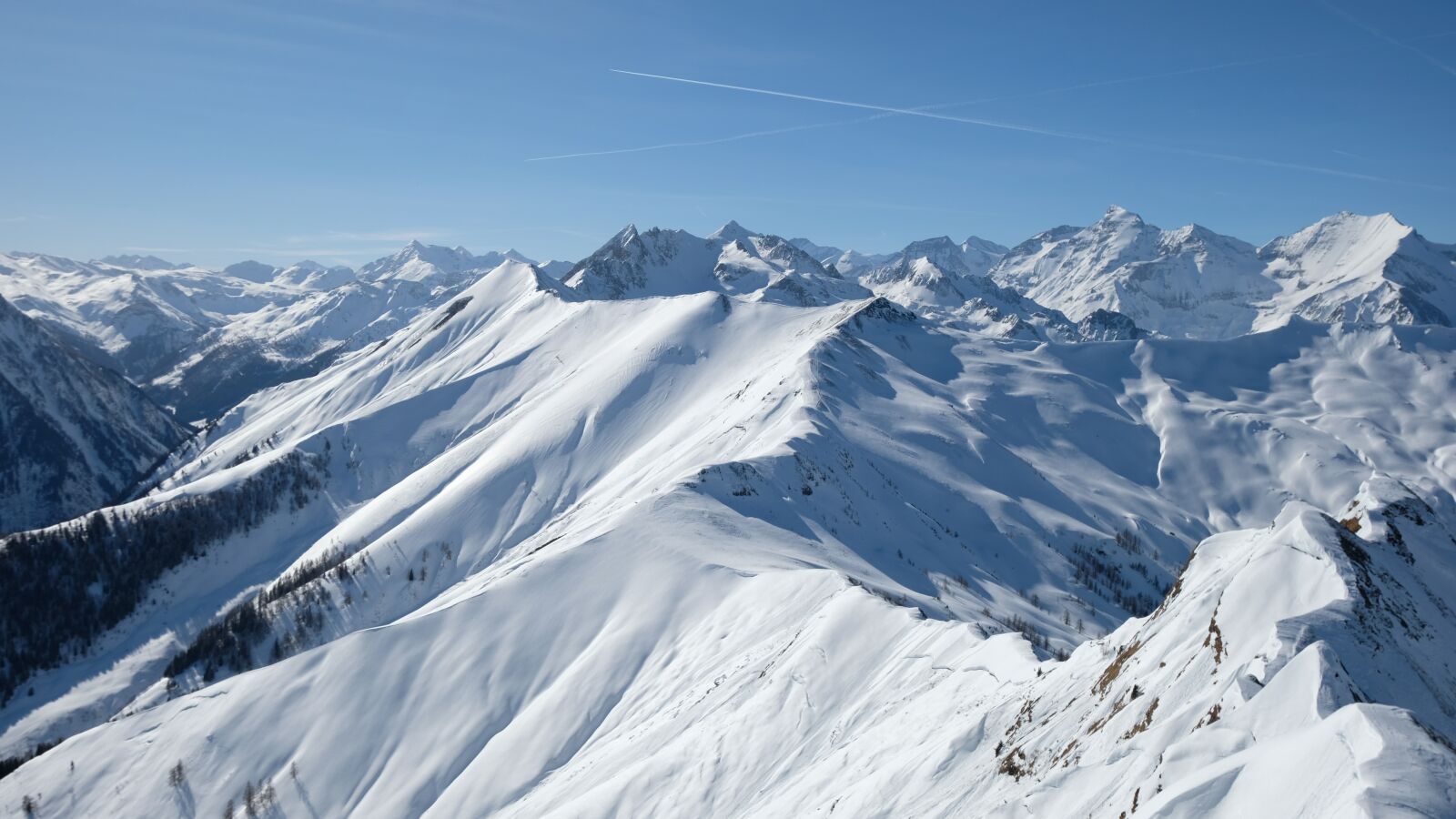 Fujifilm XC 15-45mm F3.5-5.6 OIS PZ sample photo. Nature, landscape, mountains photography