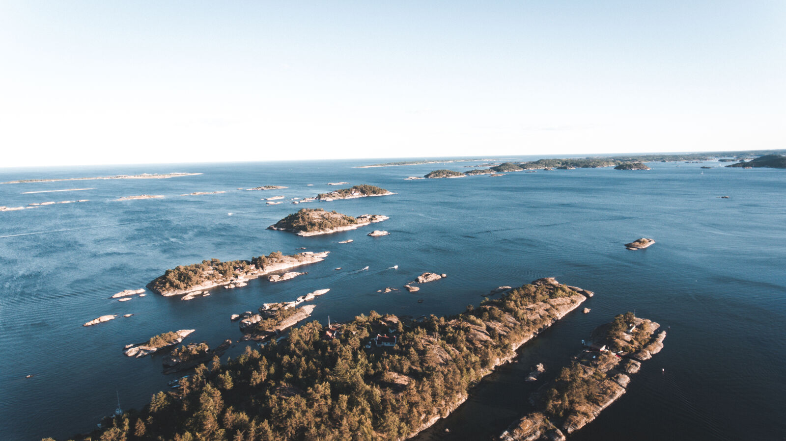 DJI FC330 sample photo. Beach, coast, daylight, islands photography