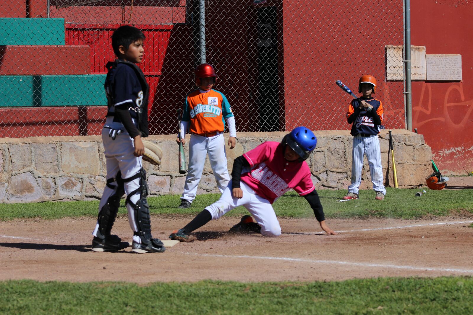 Canon EF 75-300mm f/4-5.6 sample photo. Sport, child, ball photography