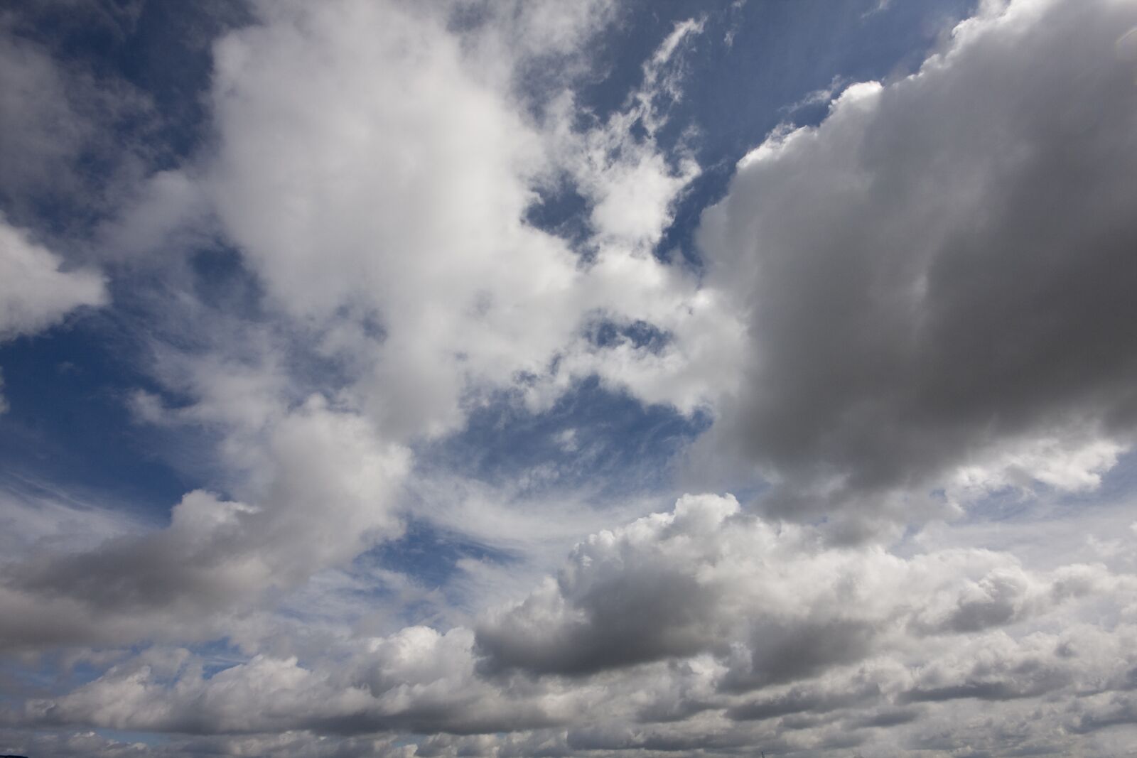 Canon EOS 40D sample photo. Sky, clouds, landscape photography