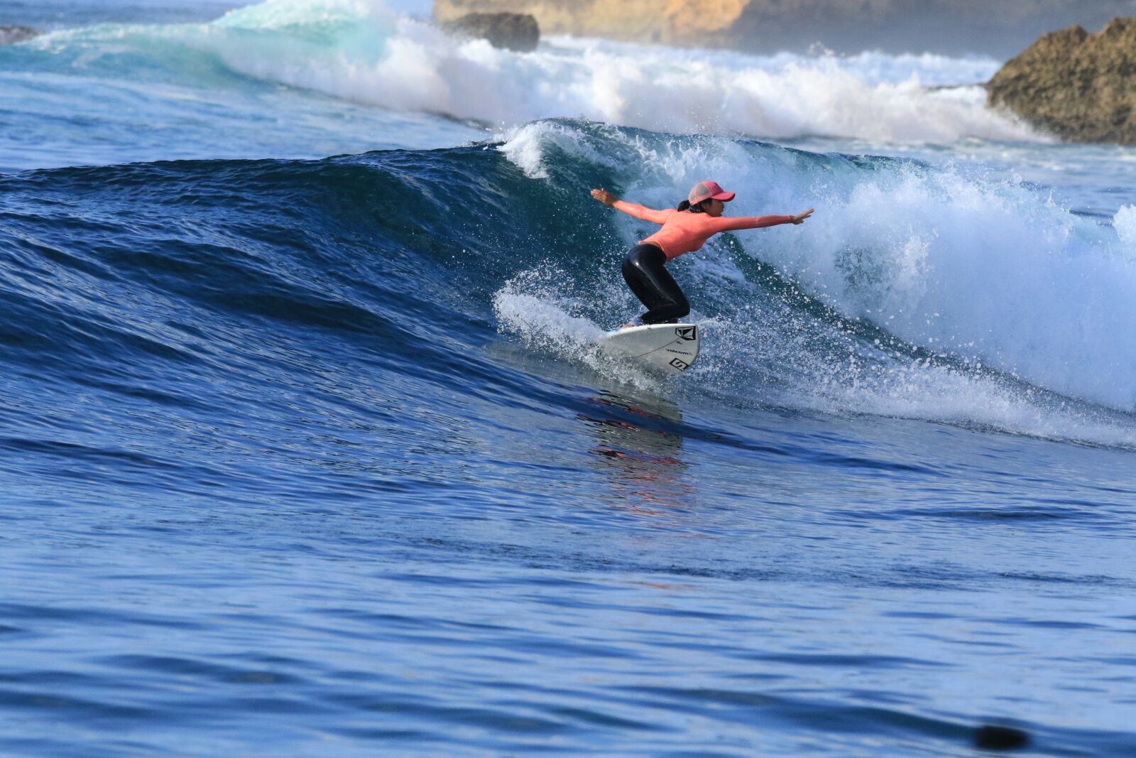 Canon EOS 7D Mark II sample photo. Surfing, travel, ocean photography