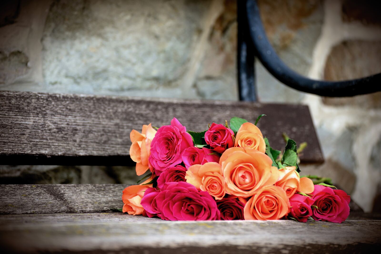 Nikon D610 sample photo. Roses, bouquet of roses photography