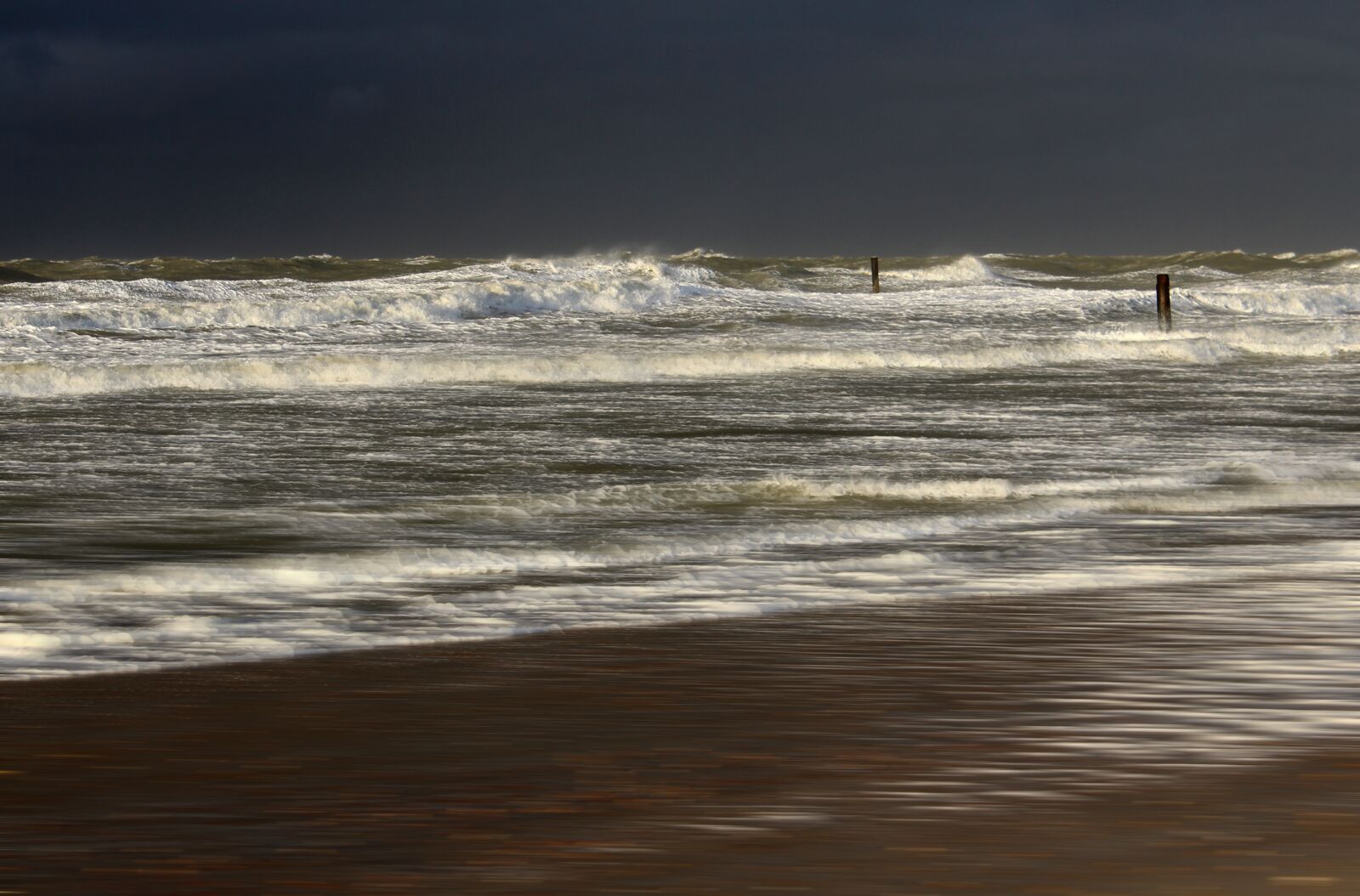 Canon EOS 1300D (EOS Rebel T6 / EOS Kiss X80) sample photo. Sea, wave, forward photography