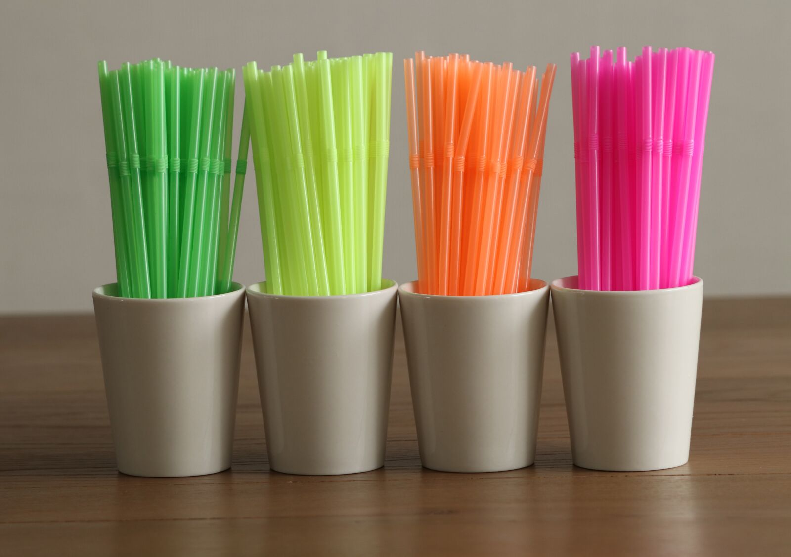 Canon EOS 80D sample photo. Straws, plastic straws, plastic photography