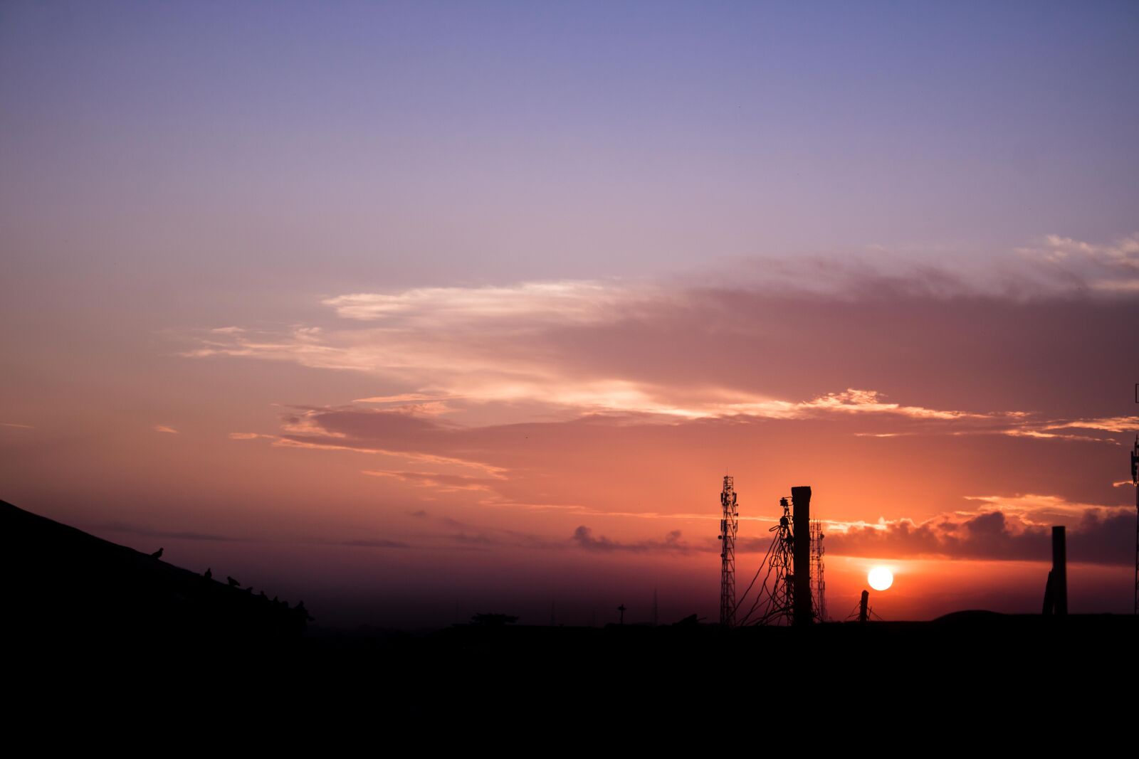Canon EOS 750D (EOS Rebel T6i / EOS Kiss X8i) sample photo. Cloudy, cloud, sunrise photography