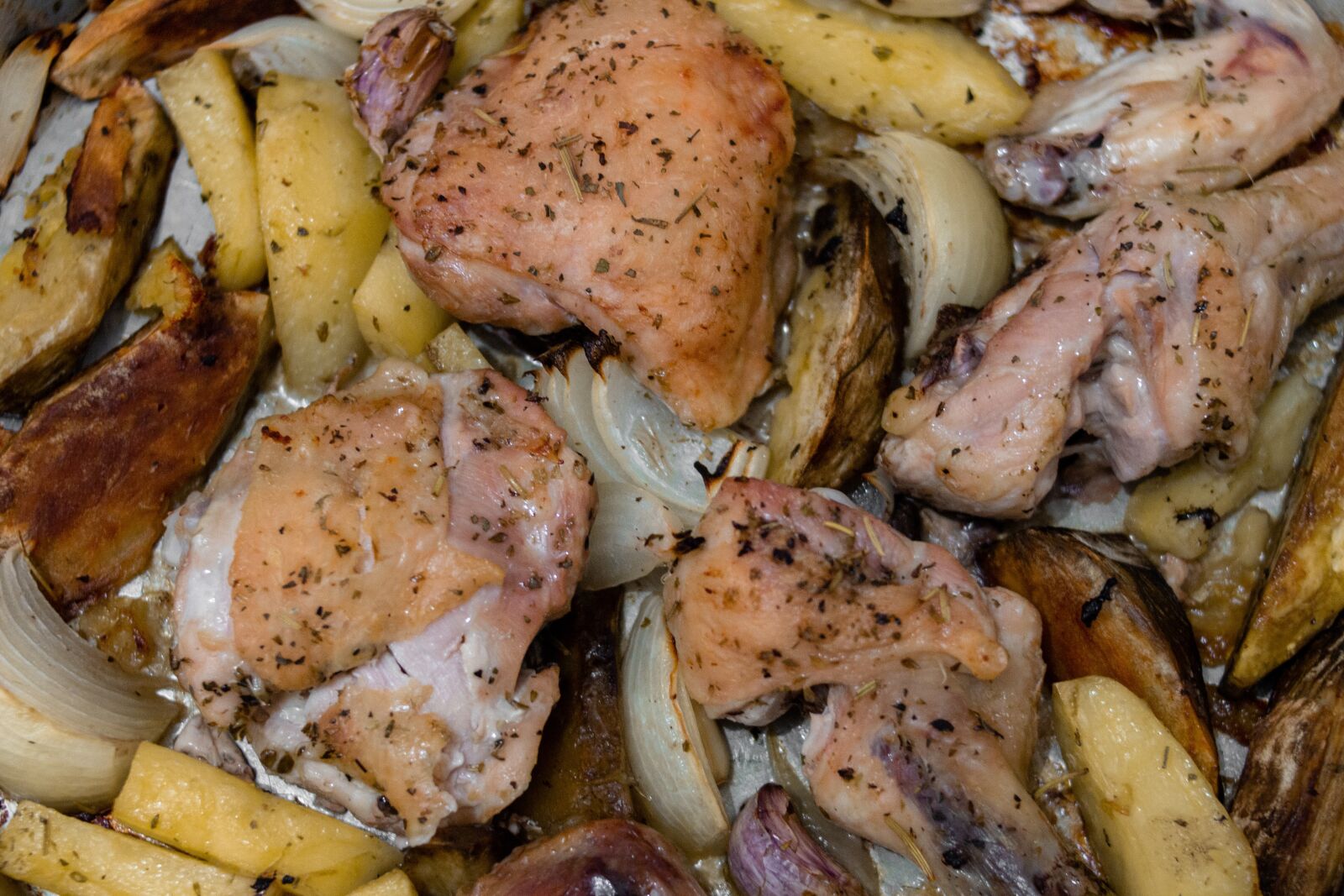 ZEISS Milvus 35mm F1.4 sample photo. Food, eat, chicken photography