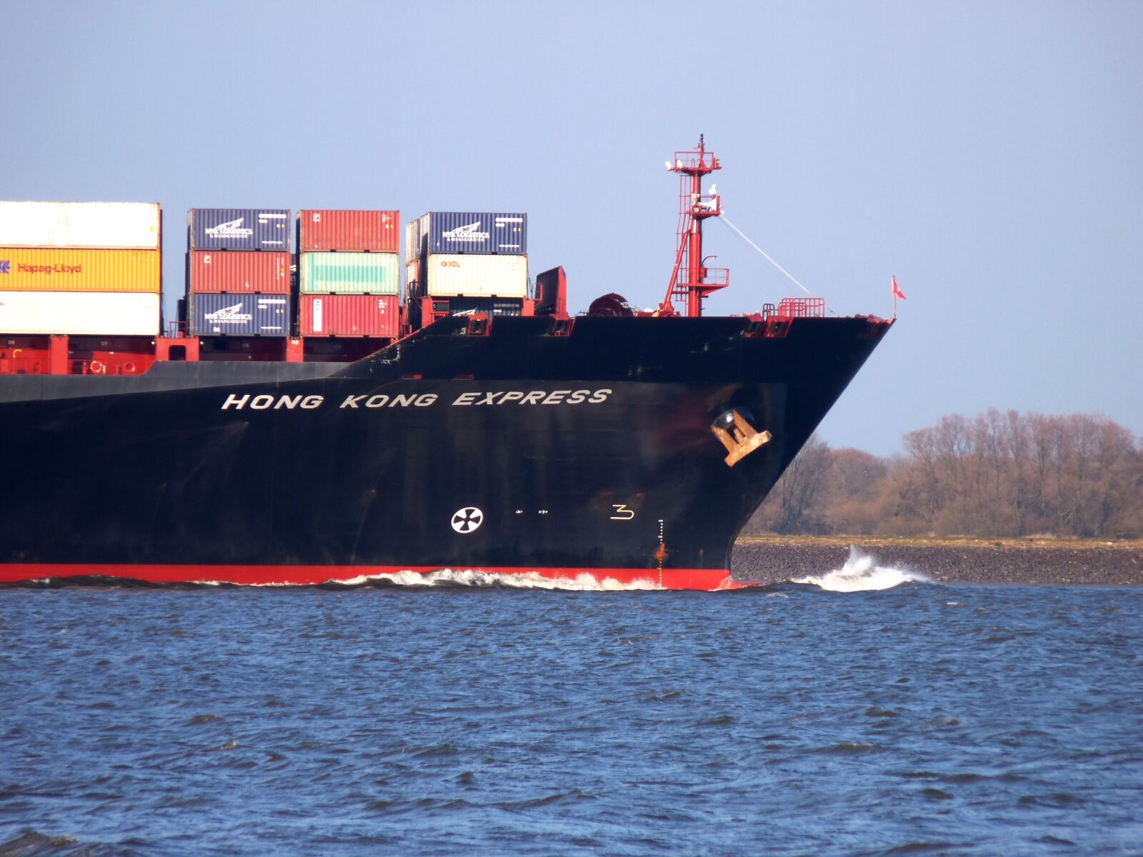 Panasonic Lumix DMC-FZ28 sample photo. Ship, container, elbe photography