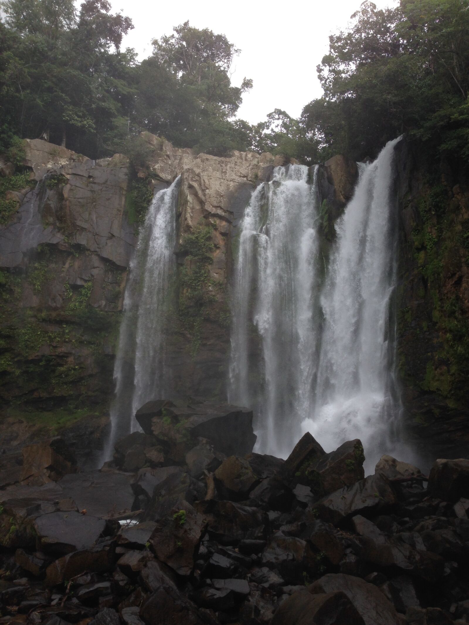 iPhone 5 back camera 4.12mm f/2.4 sample photo. Costa, rica, river, waterfall photography