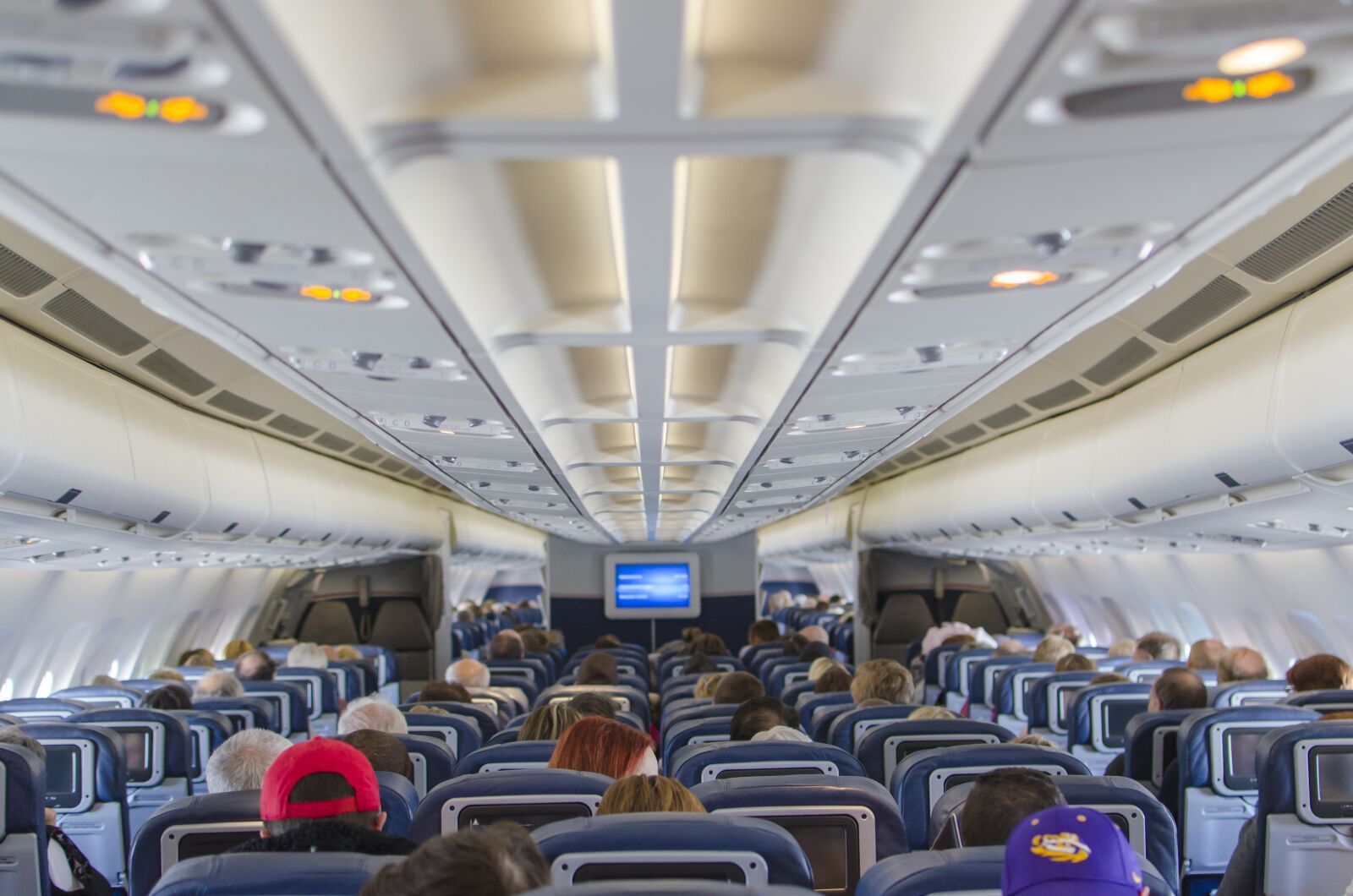 Nikon D5100 sample photo. Airplane seats, airplane, flight photography