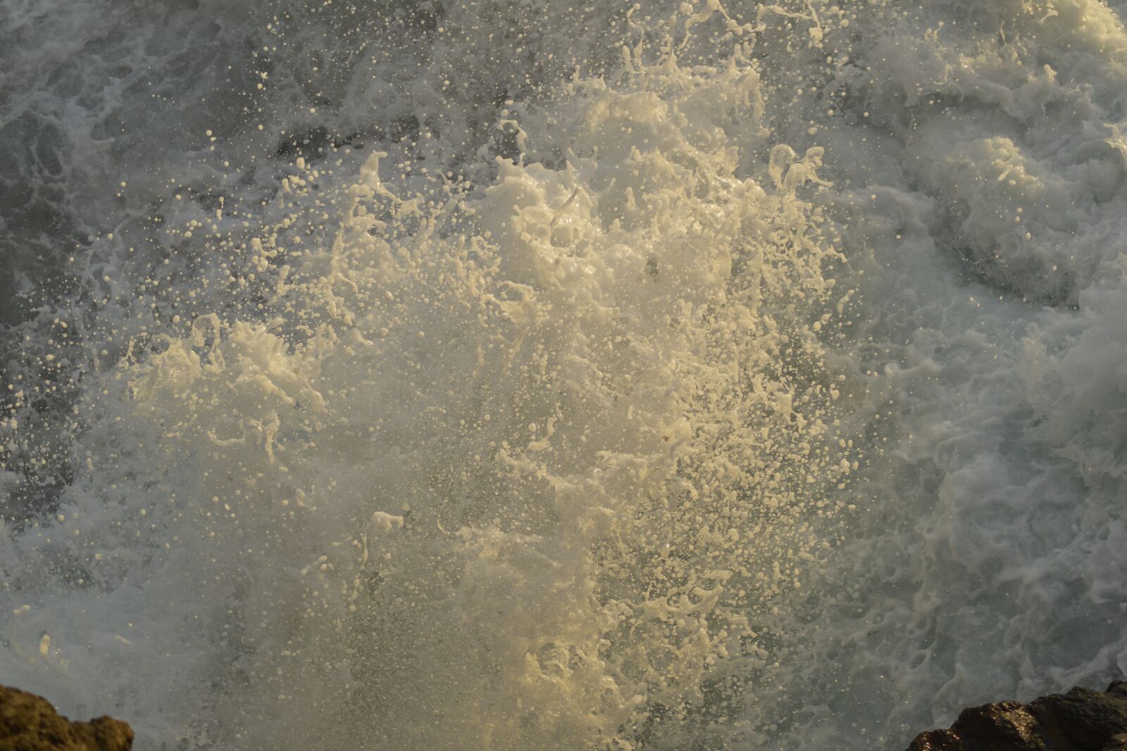 Nikon D5300 sample photo. Water, surf, spray photography